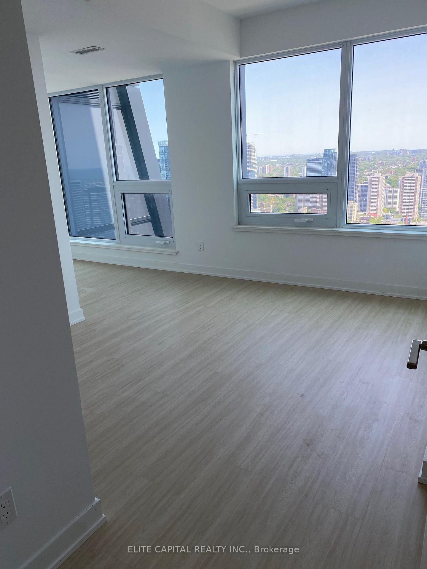 Photo 7 of Unit 5508, 8 Wellesley Street W, Toronto, Bay Street Corridor — HOMEH