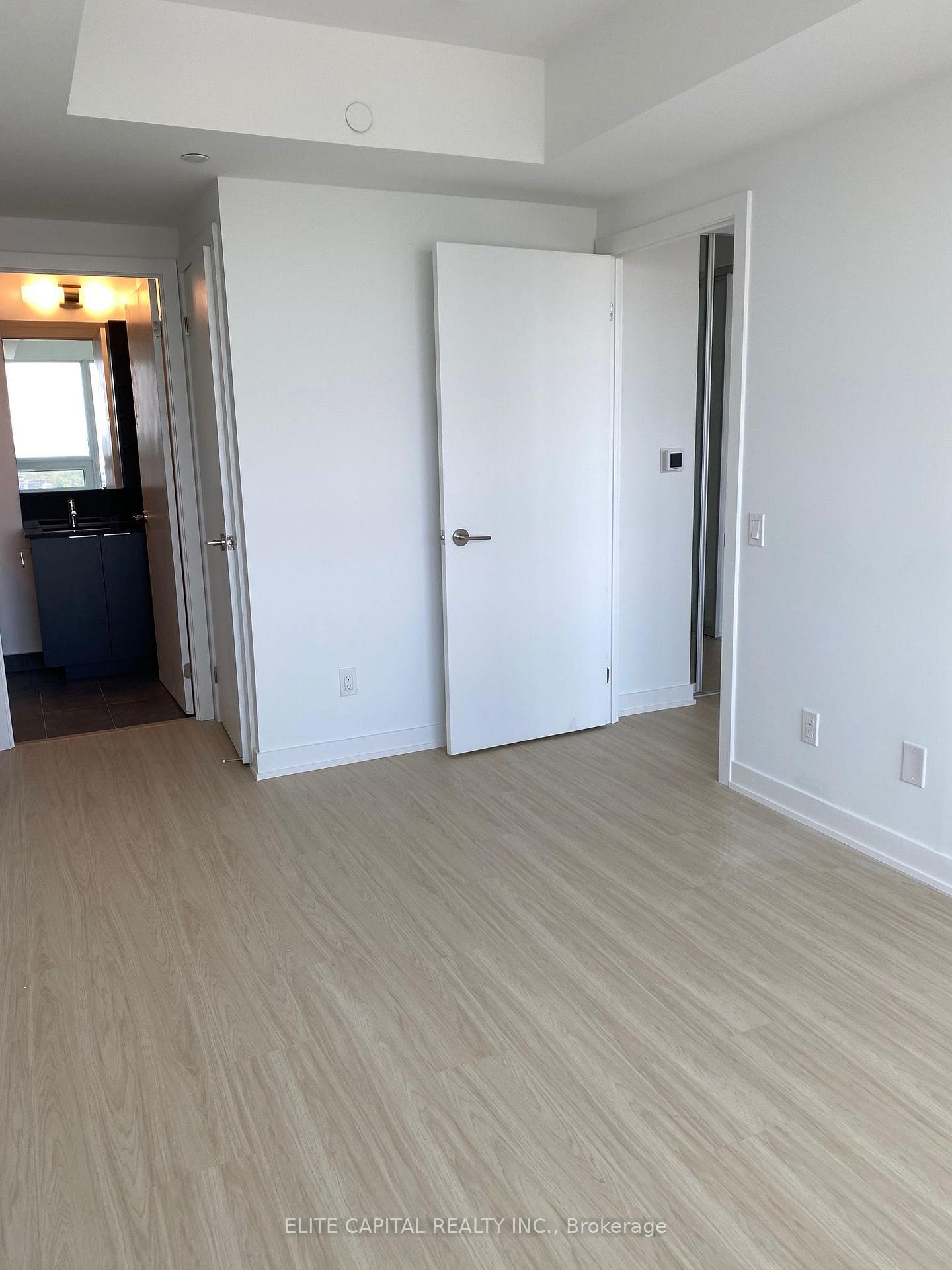 Photo 10 of Unit 5508, 8 Wellesley Street W, Toronto, Bay Street Corridor — HOMEH