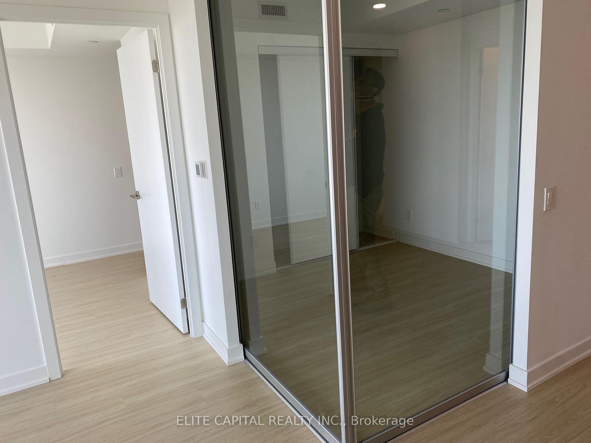 Photo 15 of Unit 5508, 8 Wellesley Street W, Toronto, Bay Street Corridor — HOMEH