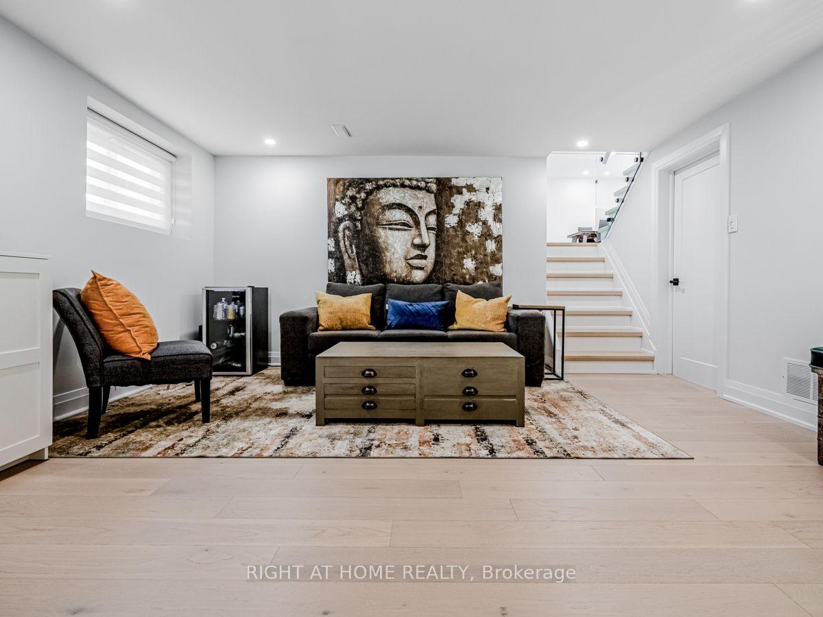 Photo 11 of 883 Francis Road, Burlington, LaSalle — HOMEH