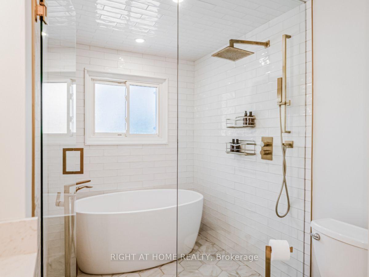 Photo 13 of 883 Francis Road, Burlington, LaSalle — HOMEH