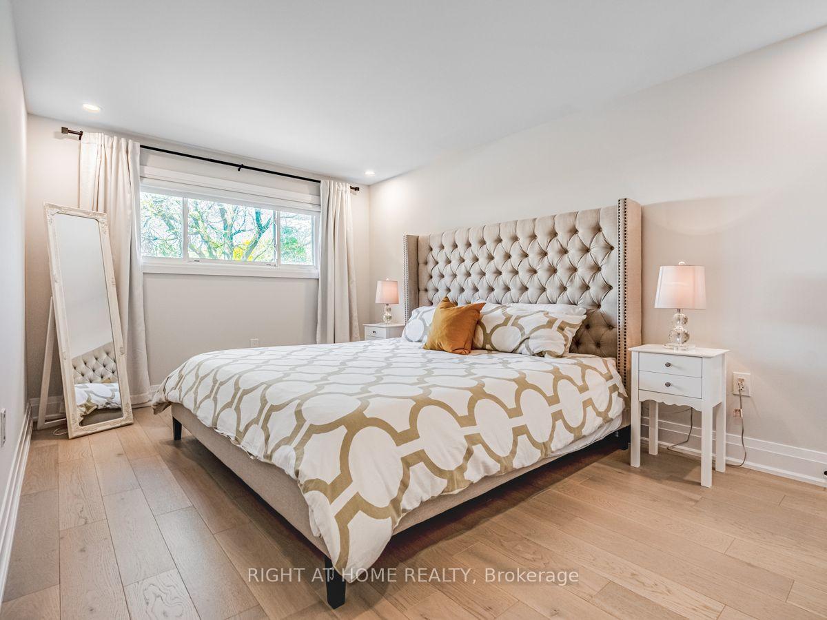Photo 15 of 883 Francis Road, Burlington, LaSalle — HOMEH