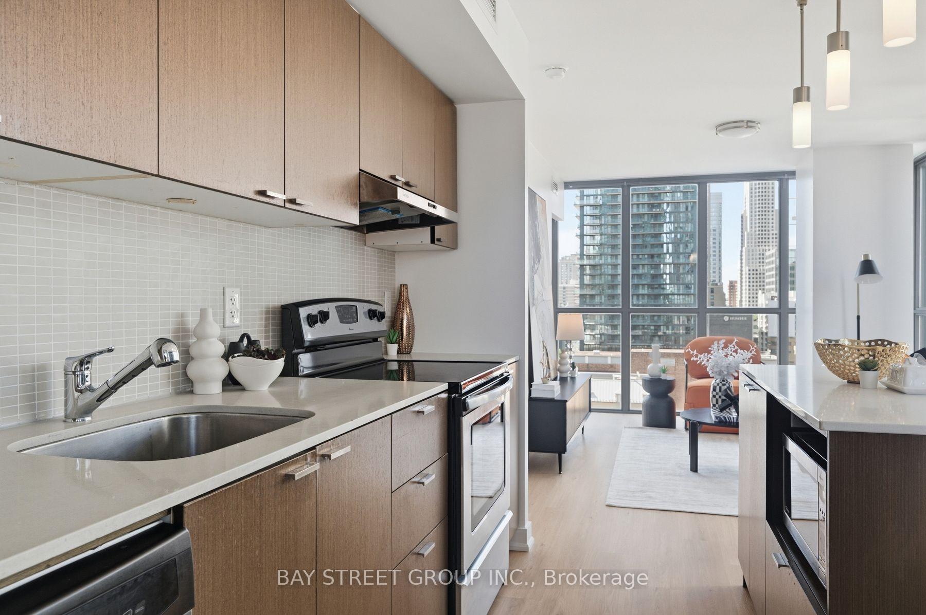 Photo 7 of Unit 1507, 110 Charles Street E, Toronto, Church-Yonge Corridor — HOMEH