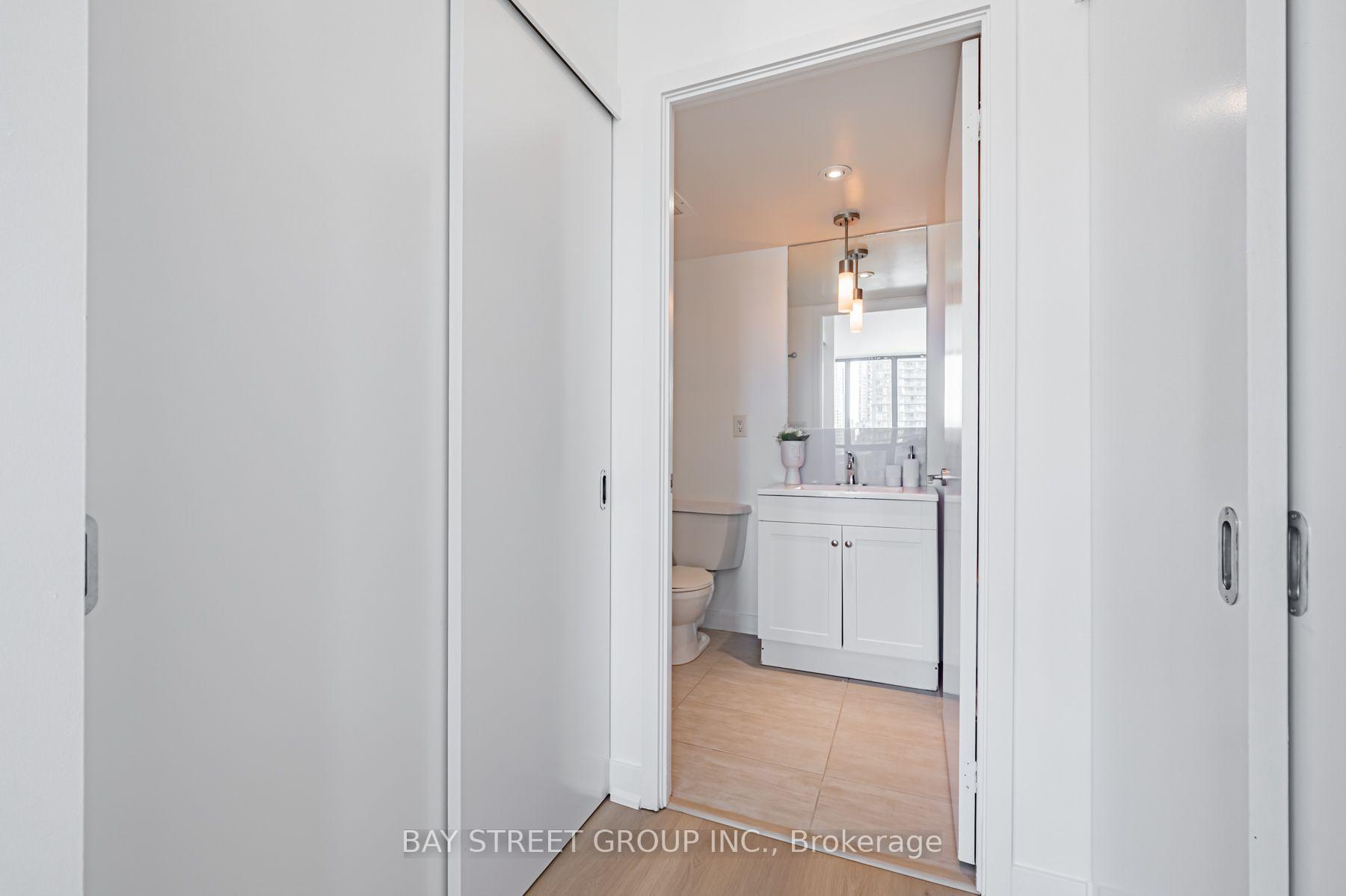 Photo 13 of Unit 1507, 110 Charles Street E, Toronto, Church-Yonge Corridor — HOMEH