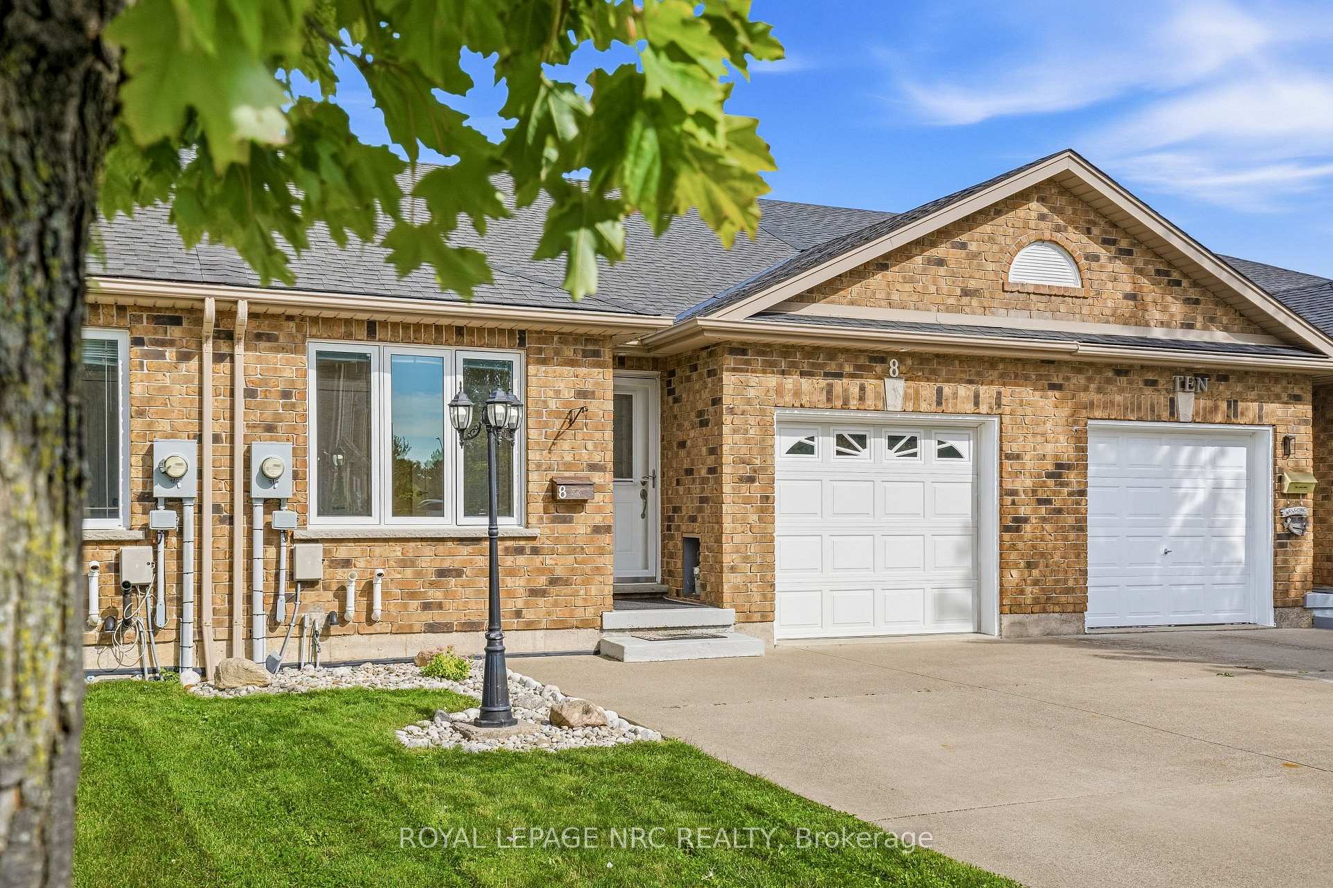 Photo of 8 Bluegrass Crescent