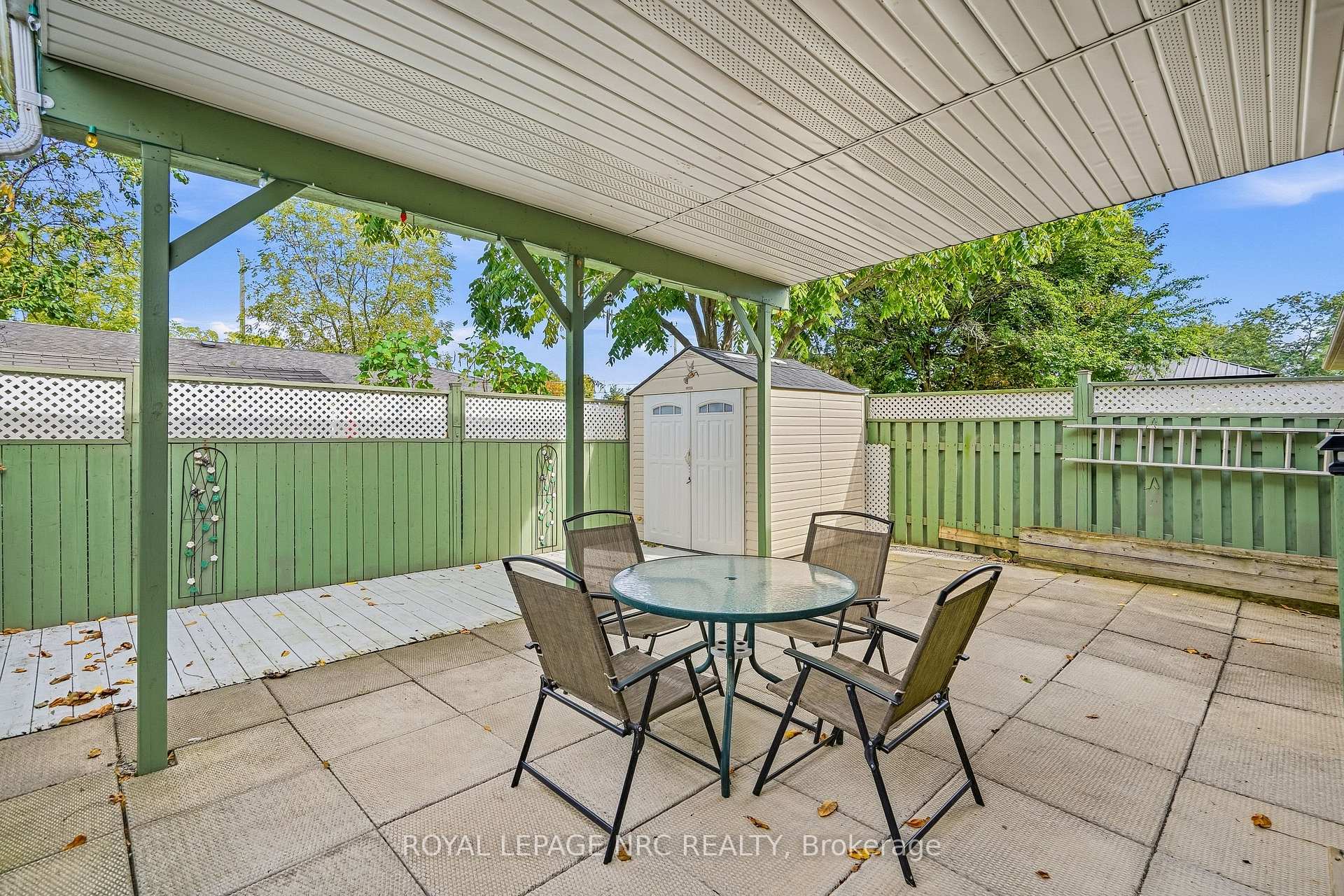 Photo 28 of 8 Bluegrass Crescent, St. Catharines, Oakdale — HOMEH