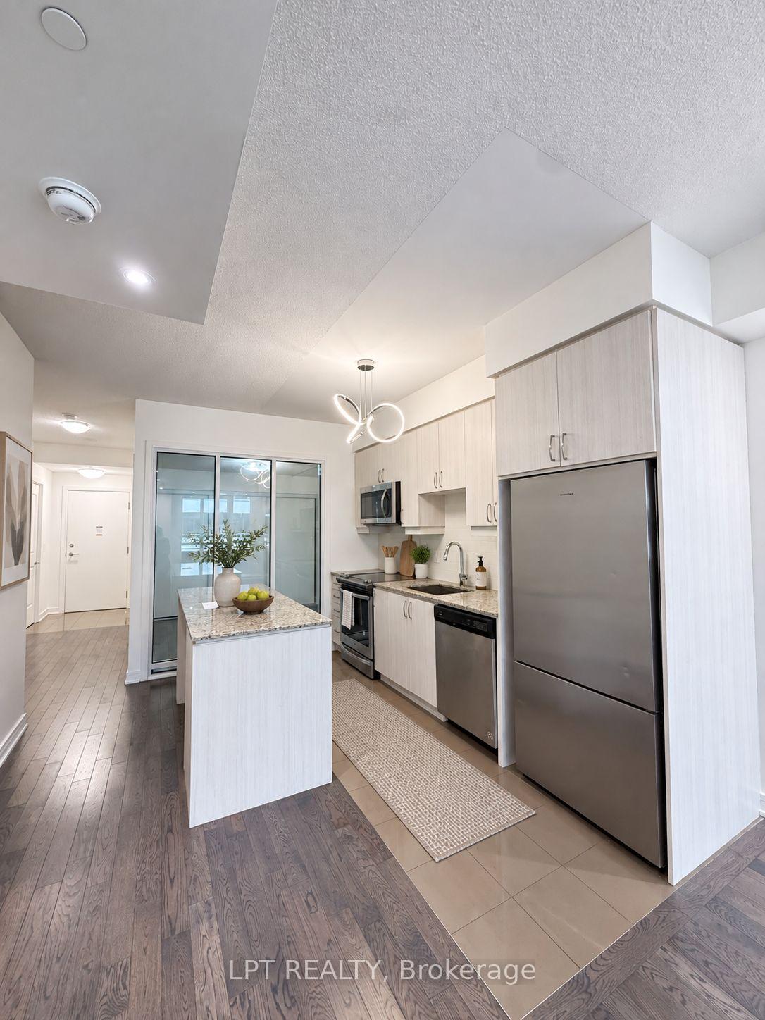 Photo 1 of Unit 613, 9191 Yonge Street, Richmond Hill, Langstaff — HOMEH