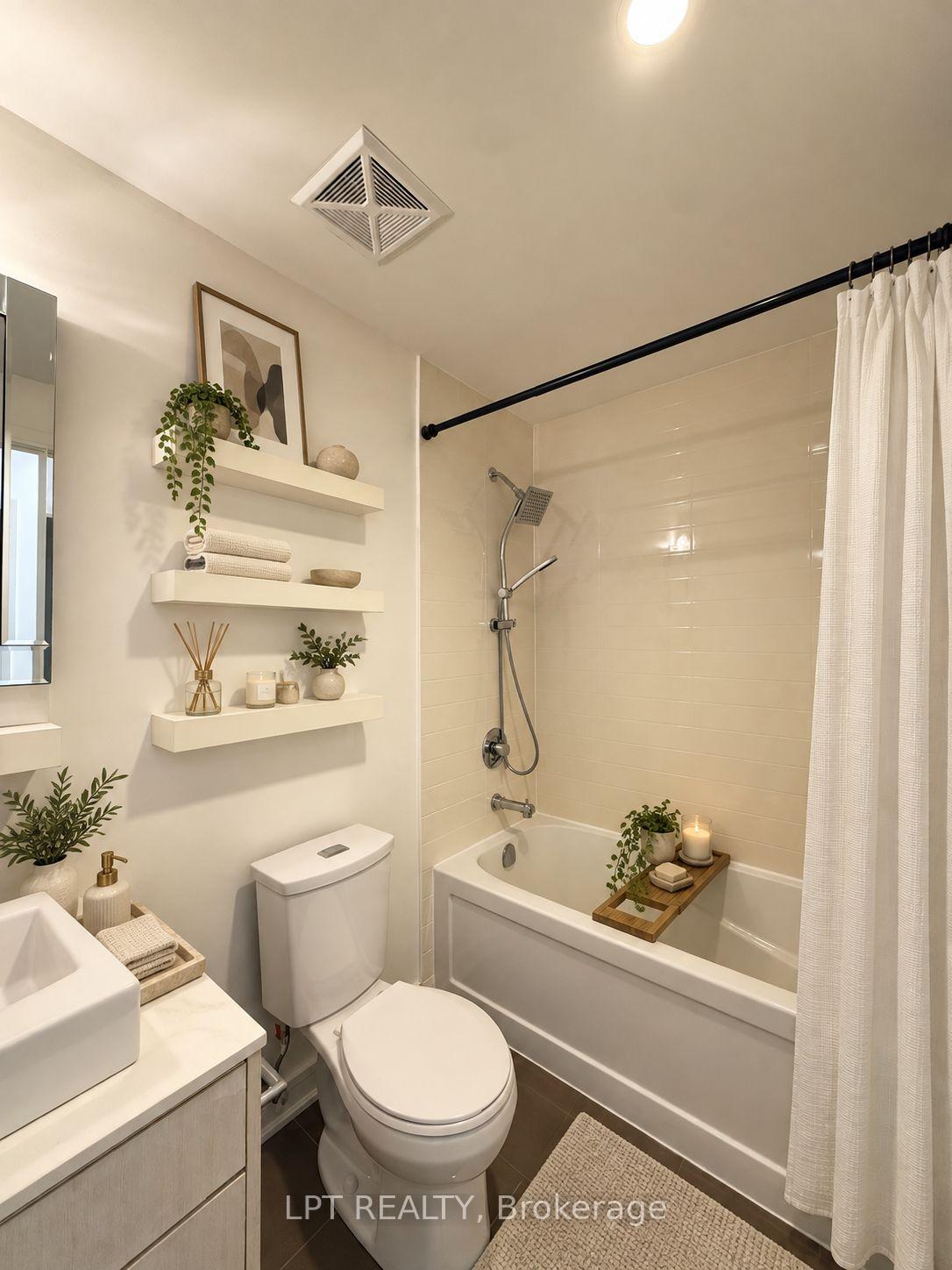 Photo 9 of Unit 613, 9191 Yonge Street, Richmond Hill, Langstaff — HOMEH