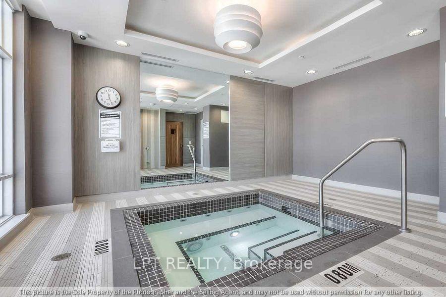 Photo 11 of Unit 613, 9191 Yonge Street, Richmond Hill, Langstaff — HOMEH