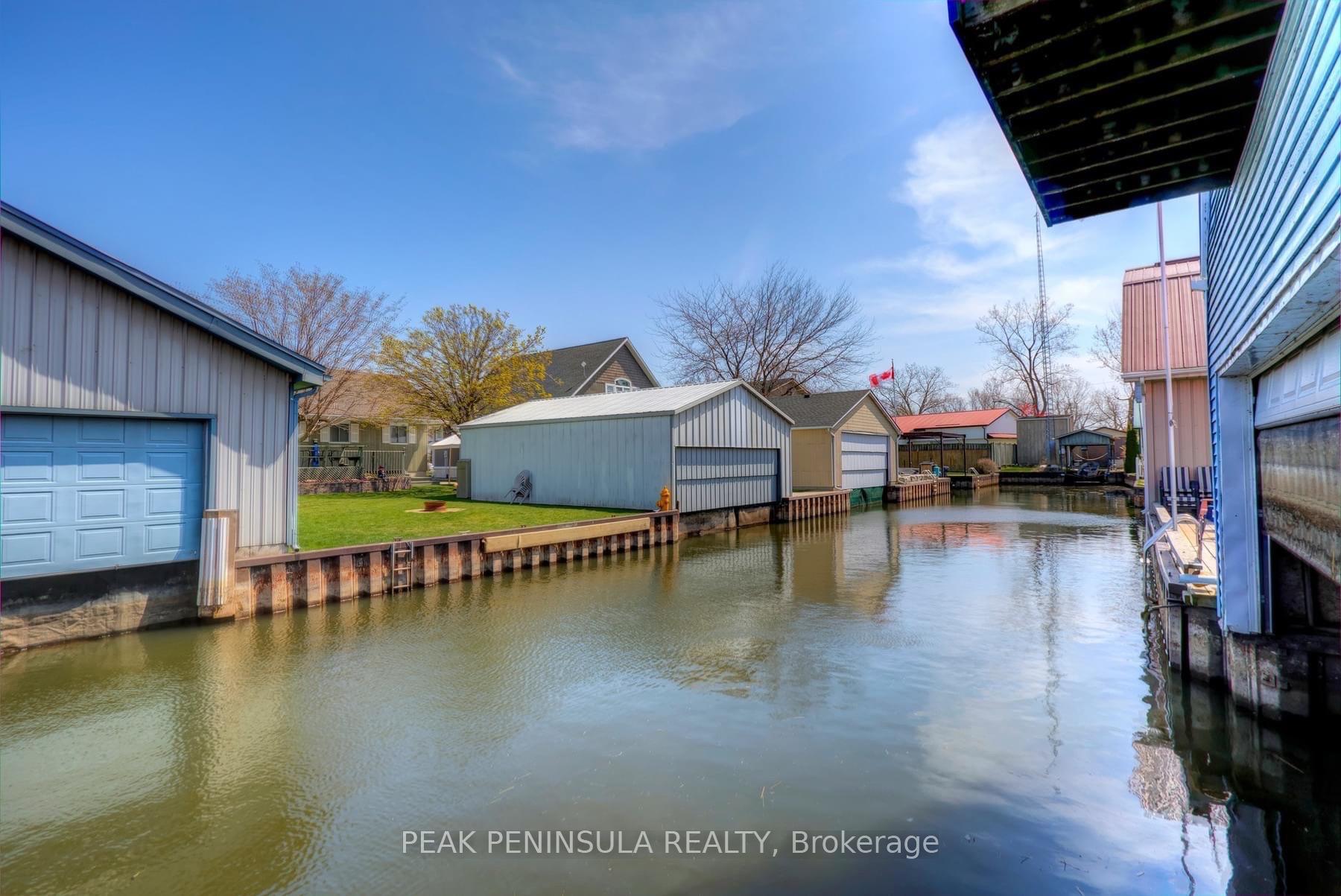 Photo 24 of 7 Willow Avenue, Norfolk, Long Point — HOMEH