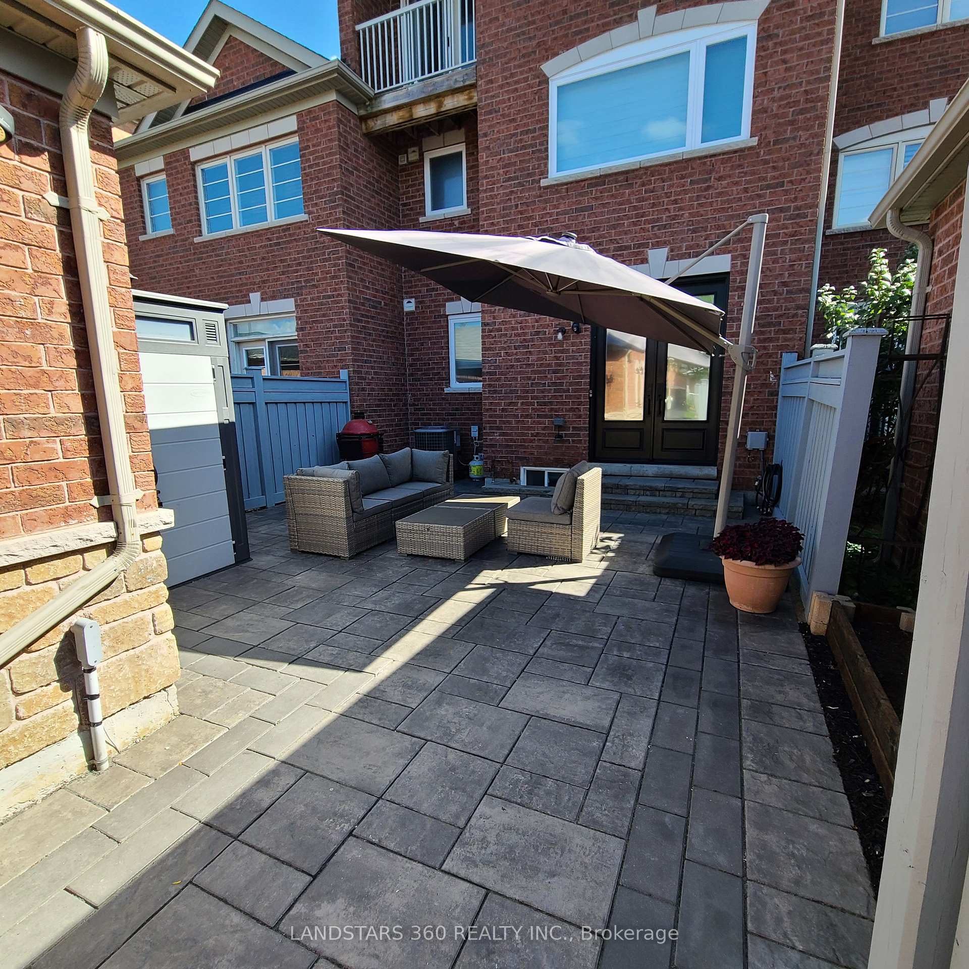 Photo 4 of 53 Zokol Drive, Aurora, Bayview Northeast — HOMEH