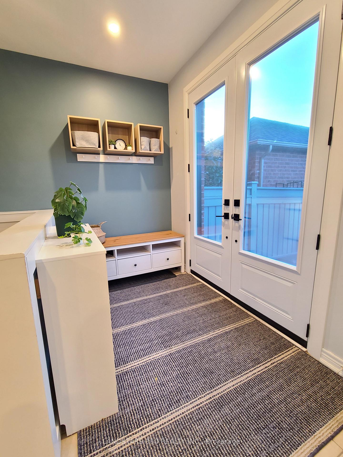 Photo 7 of 53 Zokol Drive, Aurora, Bayview Northeast — HOMEH
