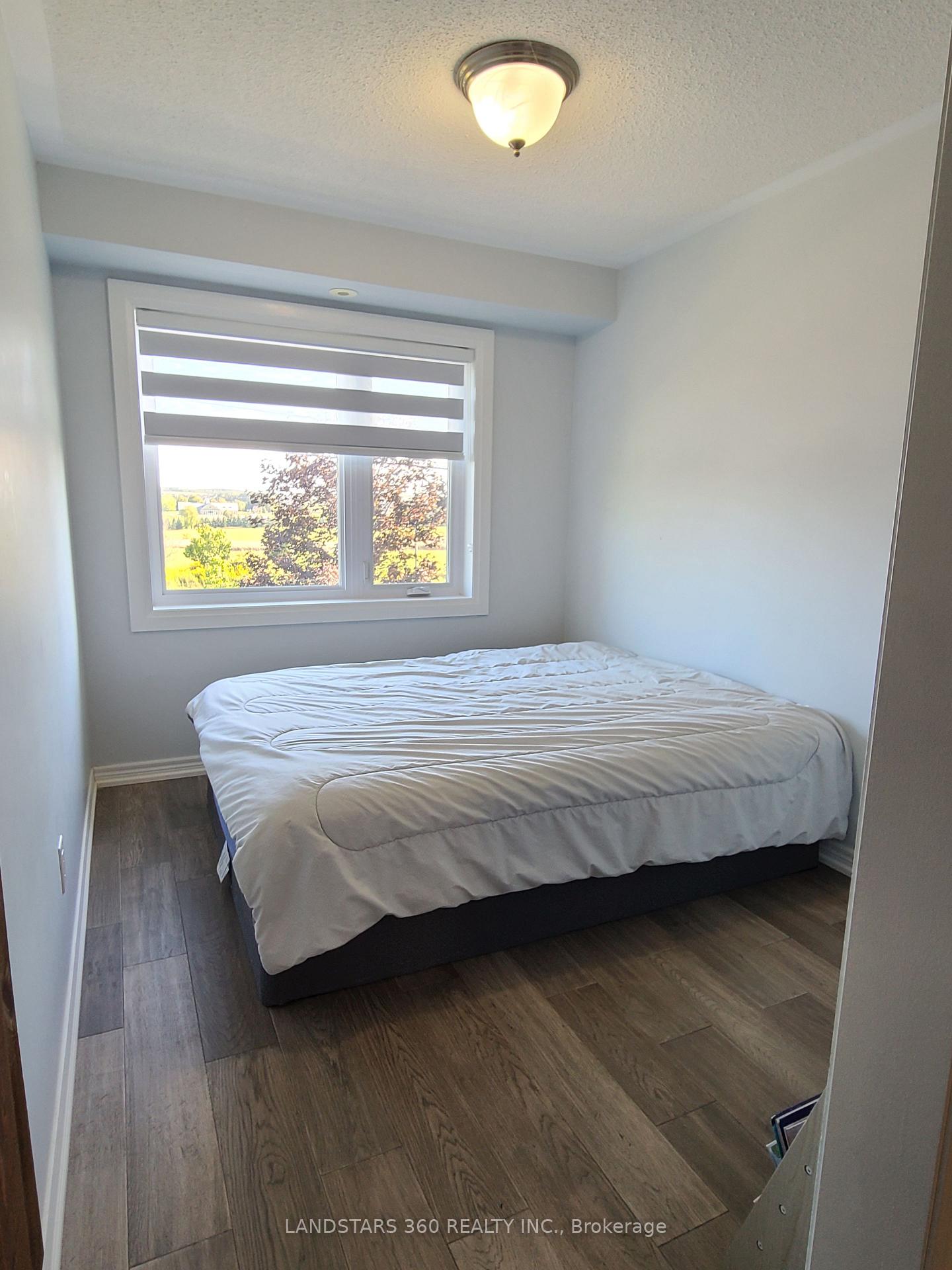 Photo 20 of 53 Zokol Drive, Aurora, Bayview Northeast — HOMEH