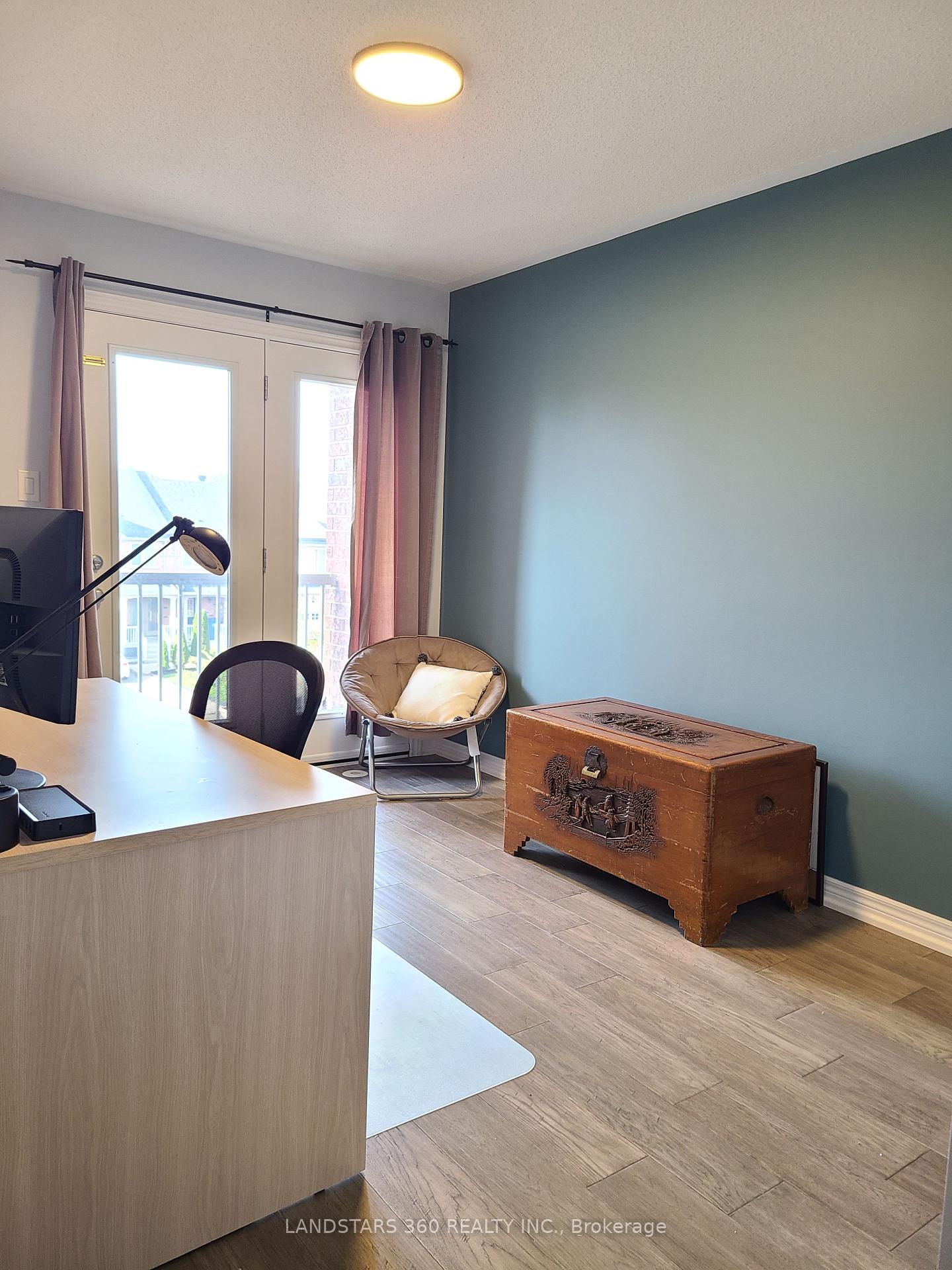 Photo 29 of 53 Zokol Drive, Aurora, Bayview Northeast — HOMEH