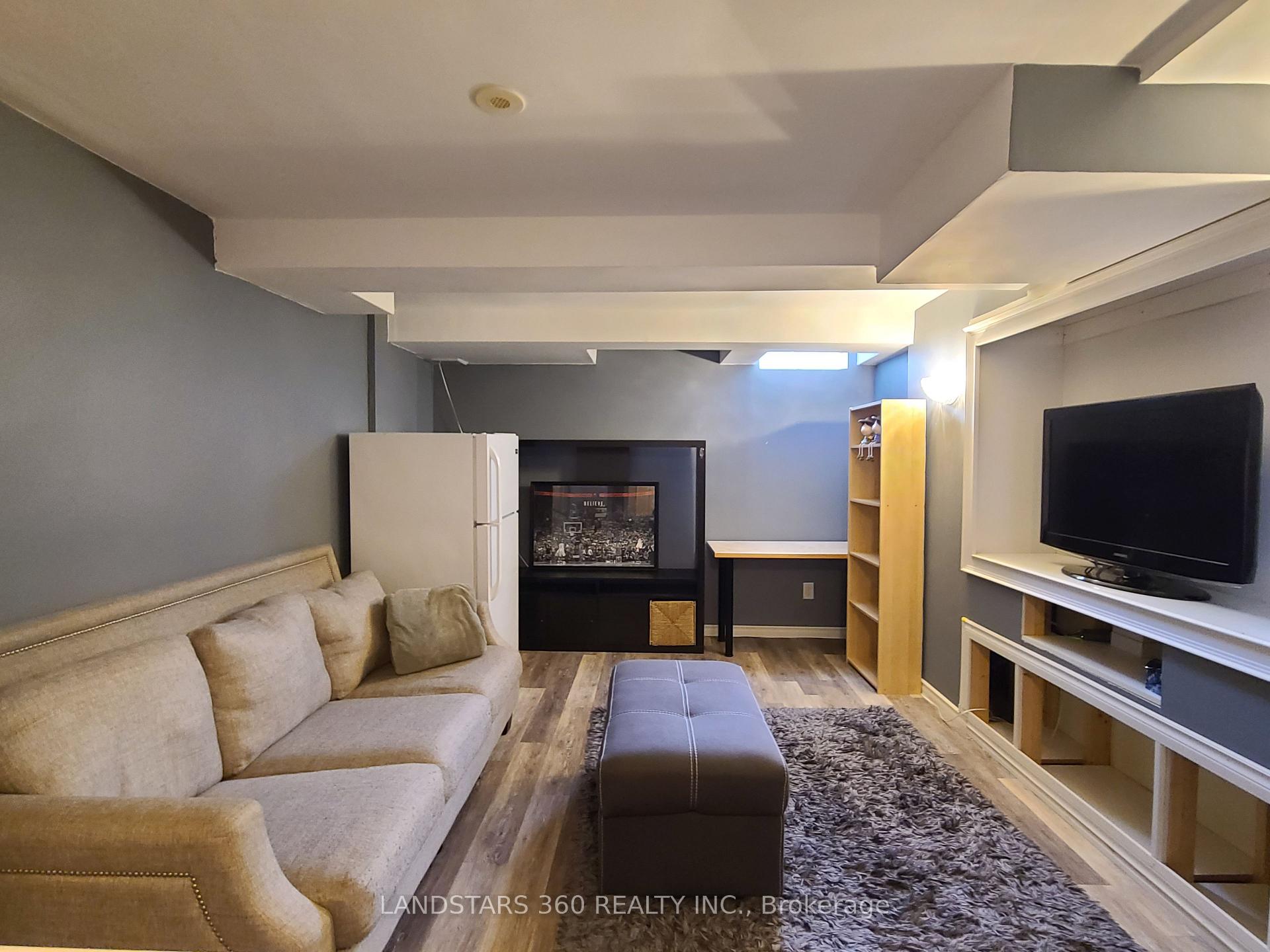 Photo 35 of 53 Zokol Drive, Aurora, Bayview Northeast — HOMEH
