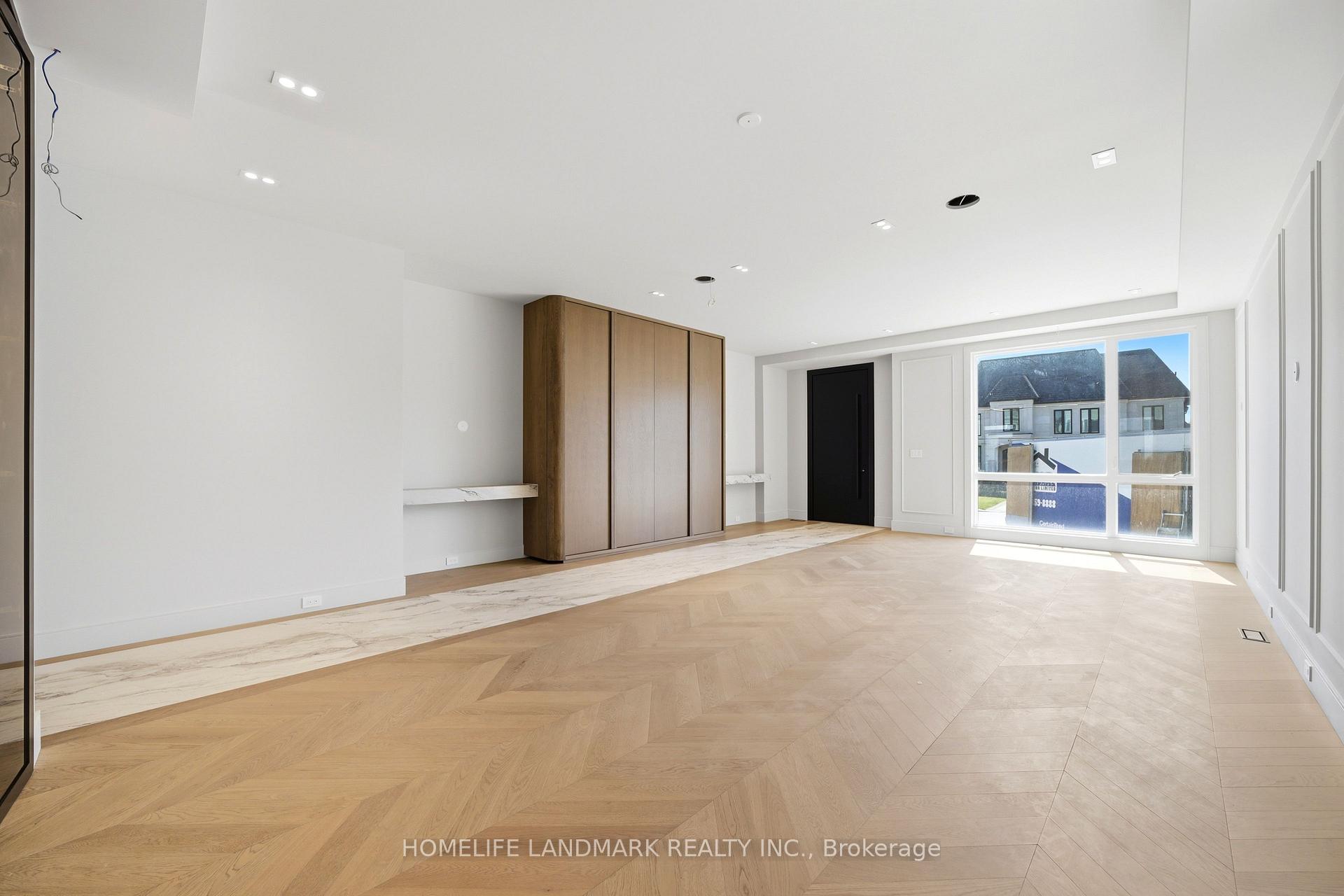 Photo 5 of 88 Duncan Road, Richmond Hill, Langstaff — HOMEH