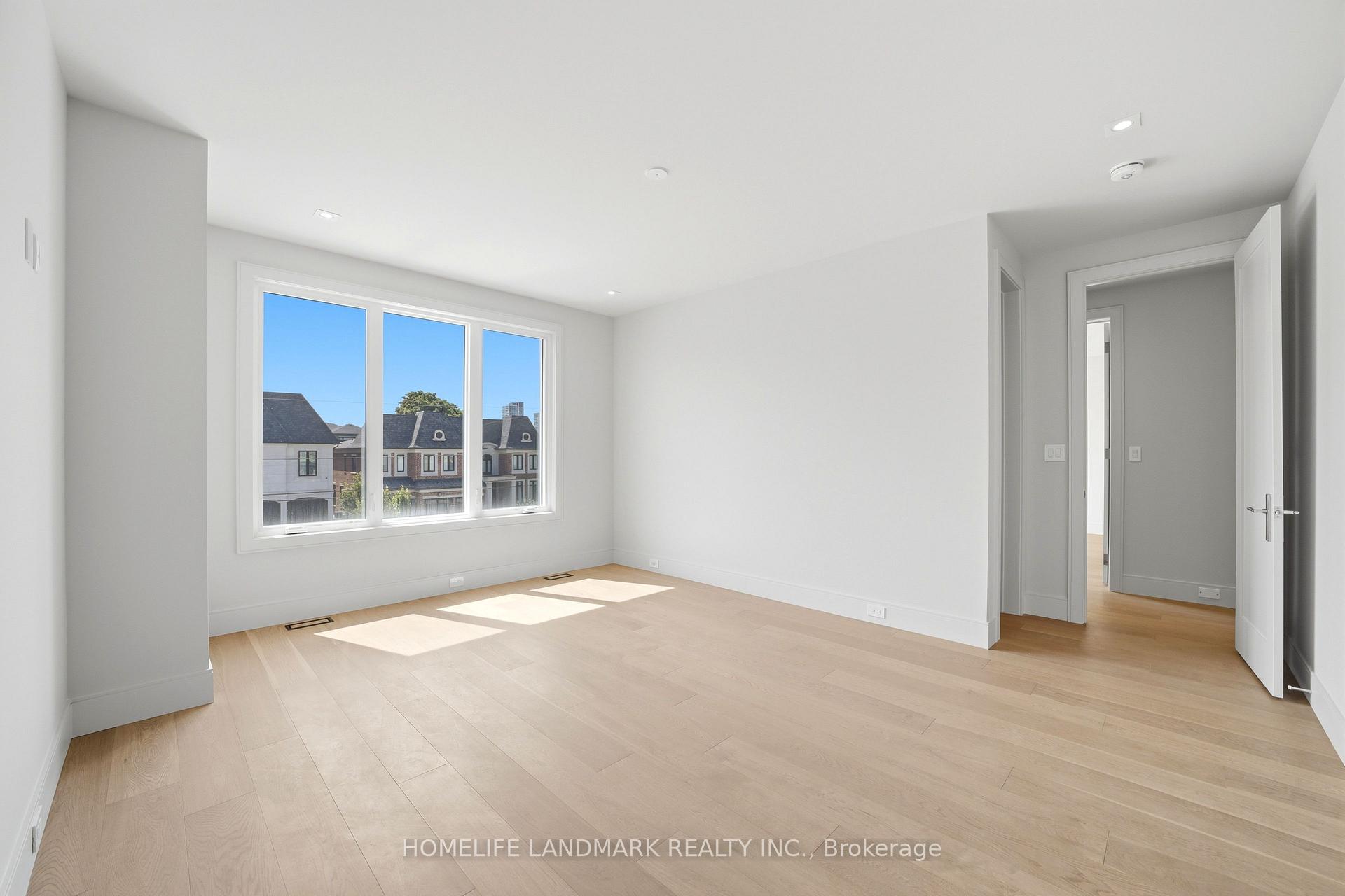Photo 45 of 88 Duncan Road, Richmond Hill, Langstaff — HOMEH