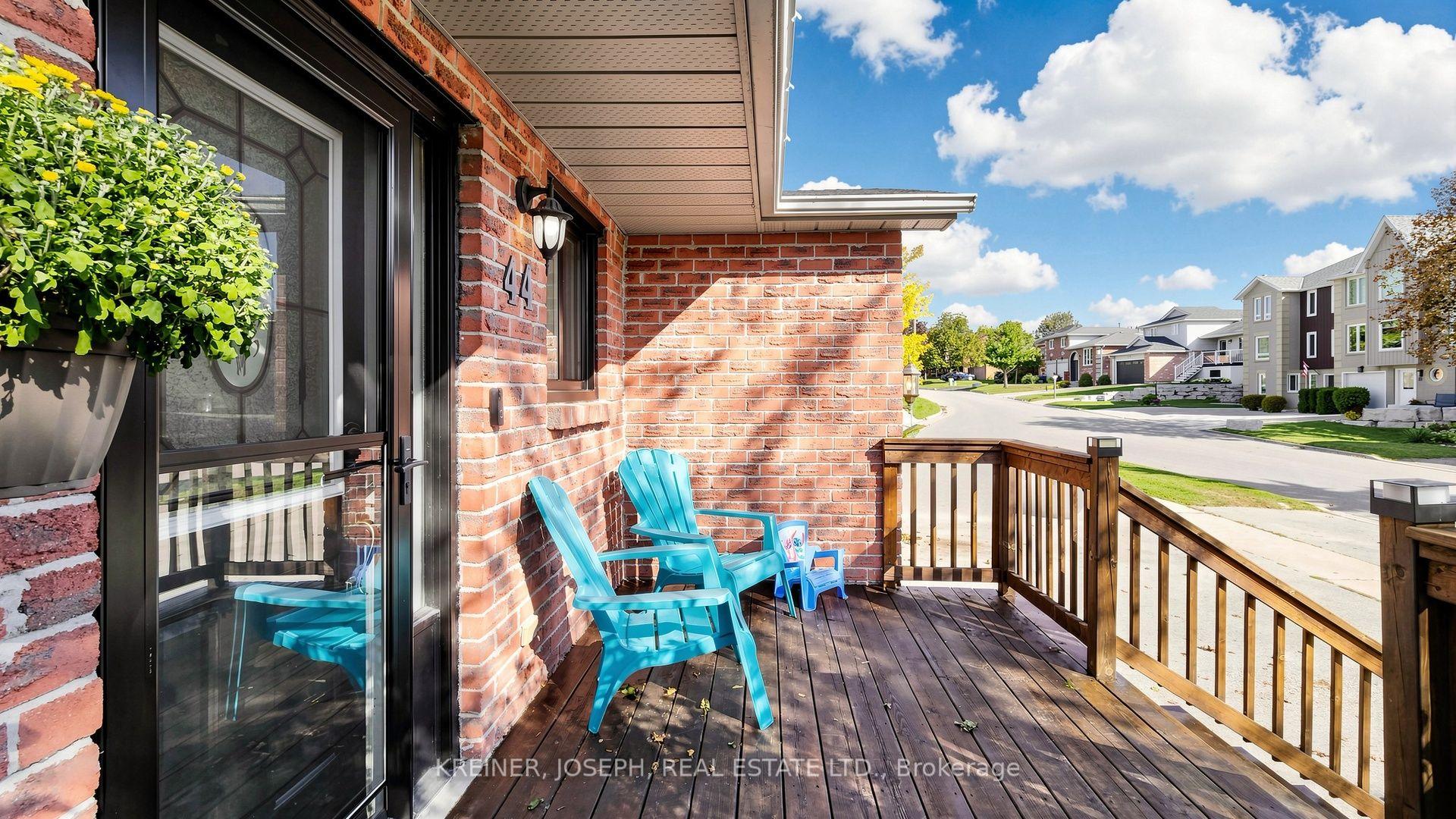 Photo 4 of 44 Annamaria Drive, Georgina, Keswick North — HOMEH