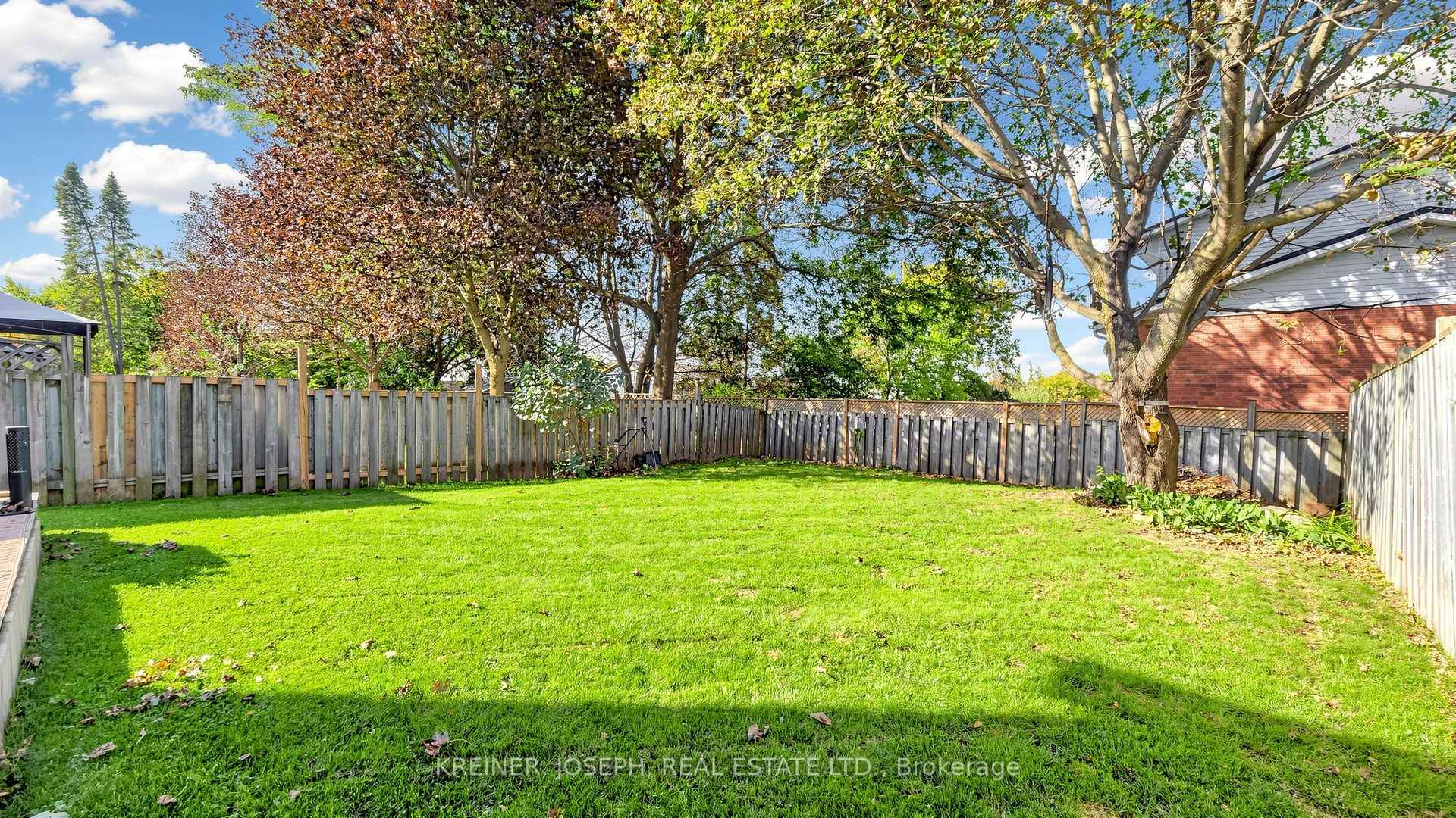 Photo 31 of 44 Annamaria Drive, Georgina, Keswick North — HOMEH