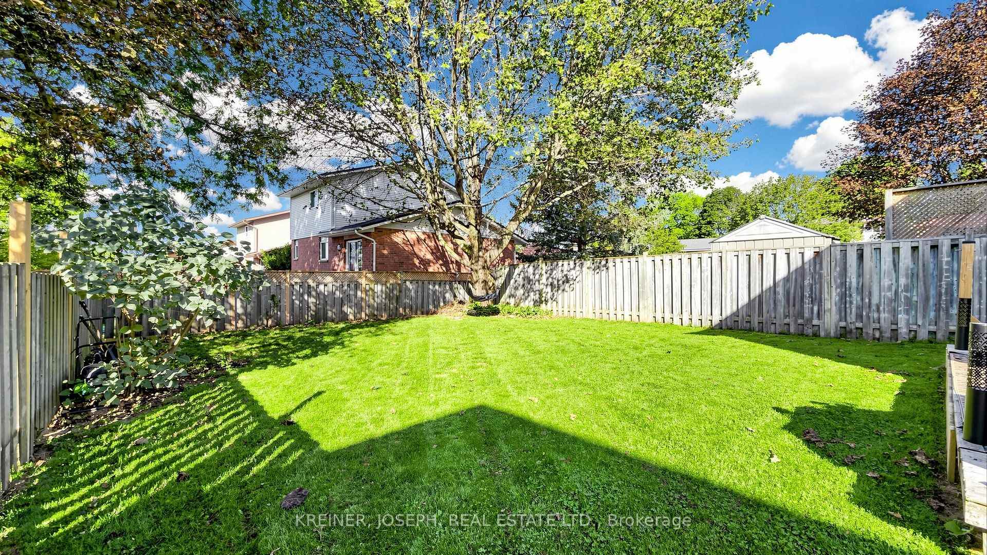Photo 33 of 44 Annamaria Drive, Georgina, Keswick North — HOMEH