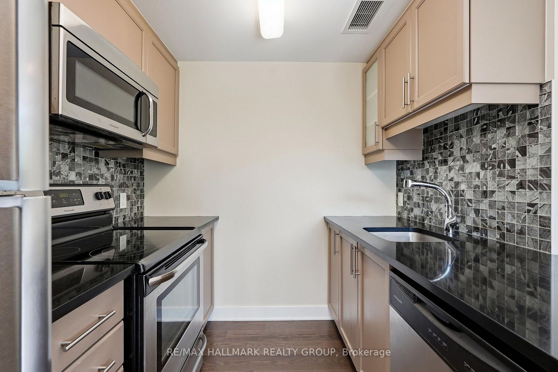 Photo 16 of Unit 324, 300 Lett Street, Ottawa, West Centre Town — HOMEH