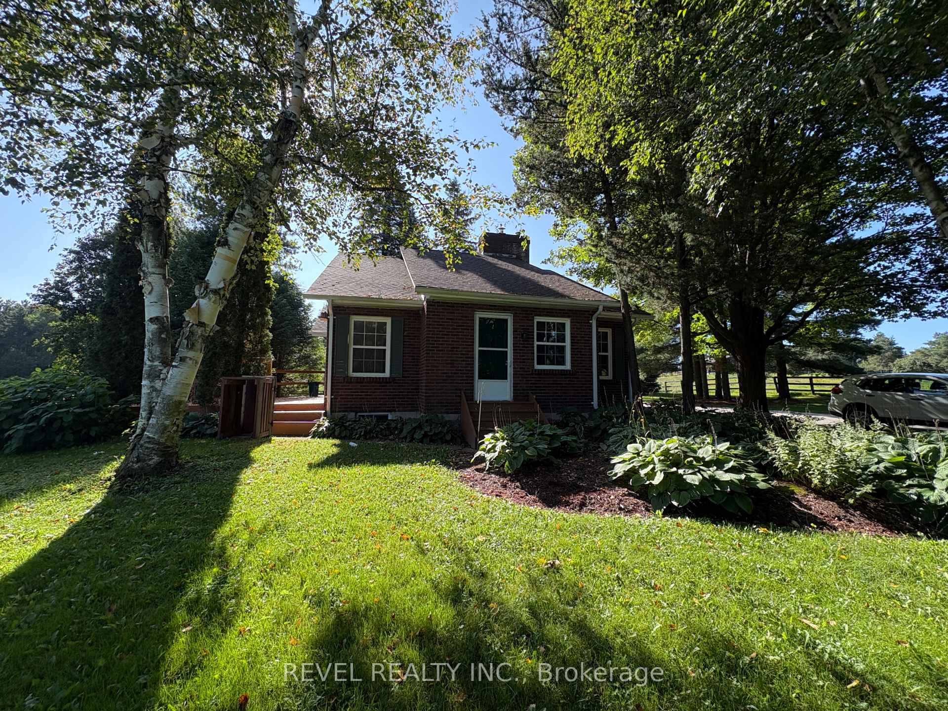 Photo 3 of 247154 5 Side Road, Mono, Rural Mono — HOMEH