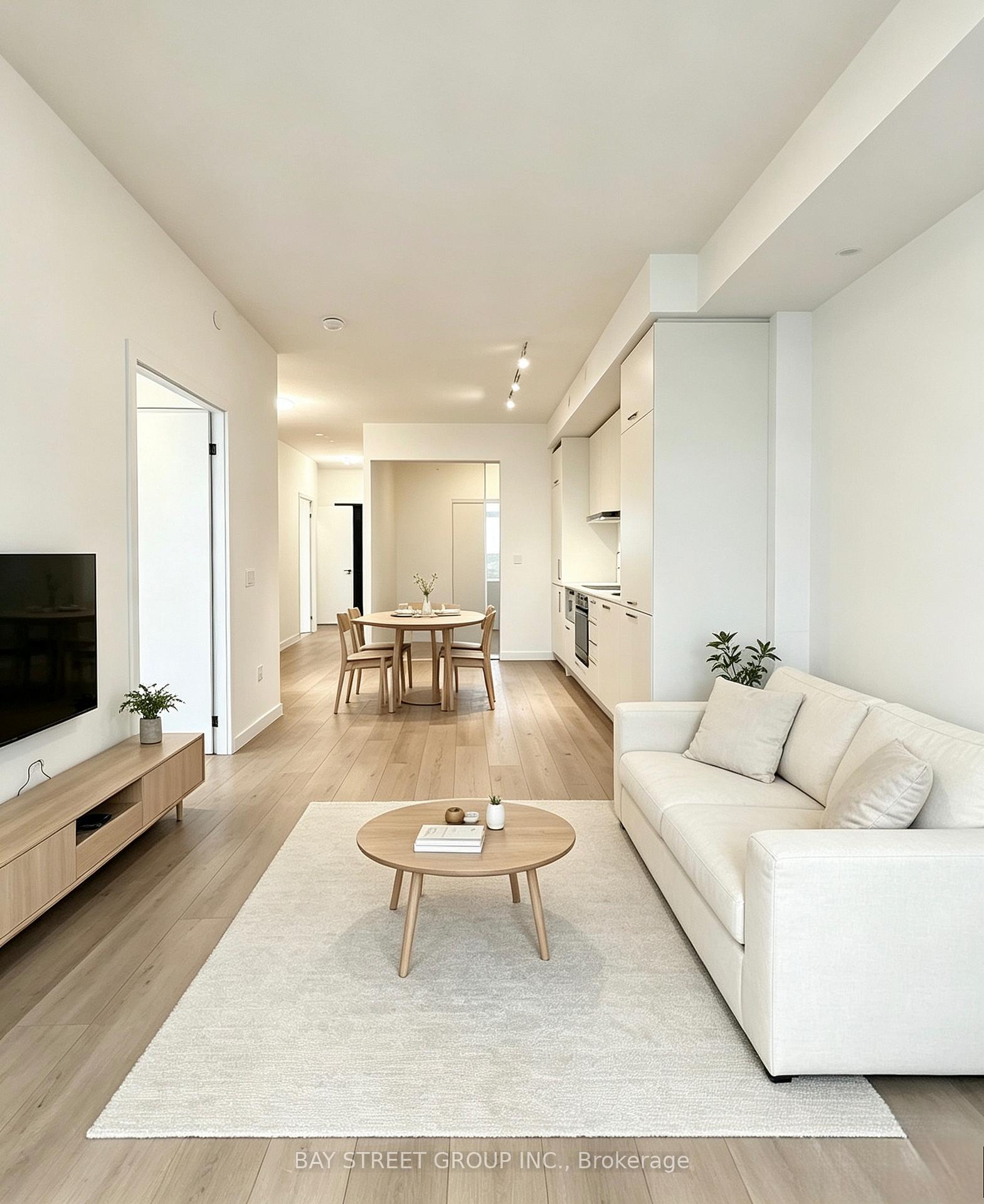 Photo 8 of Unit 710, 10 Honeycrisp Crescent, Vaughan, Vaughan Corporate Centre — HOMEH