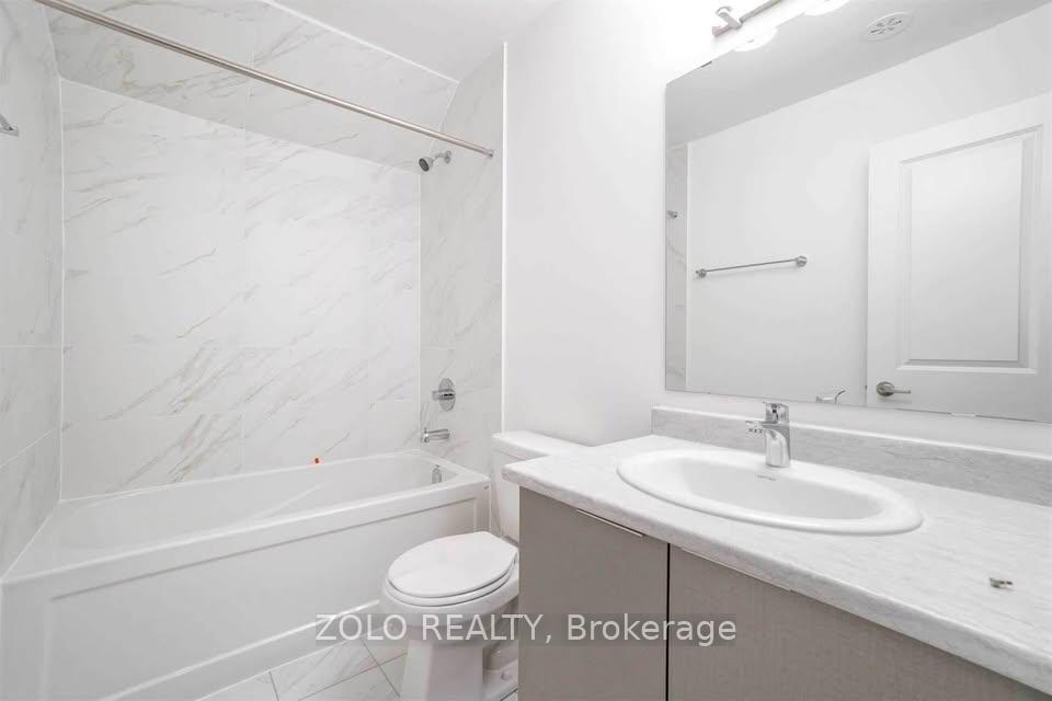 Photo 8 of Unit 318, 3058 Sixth Line, Oakville, Glenorchy — HOMEH