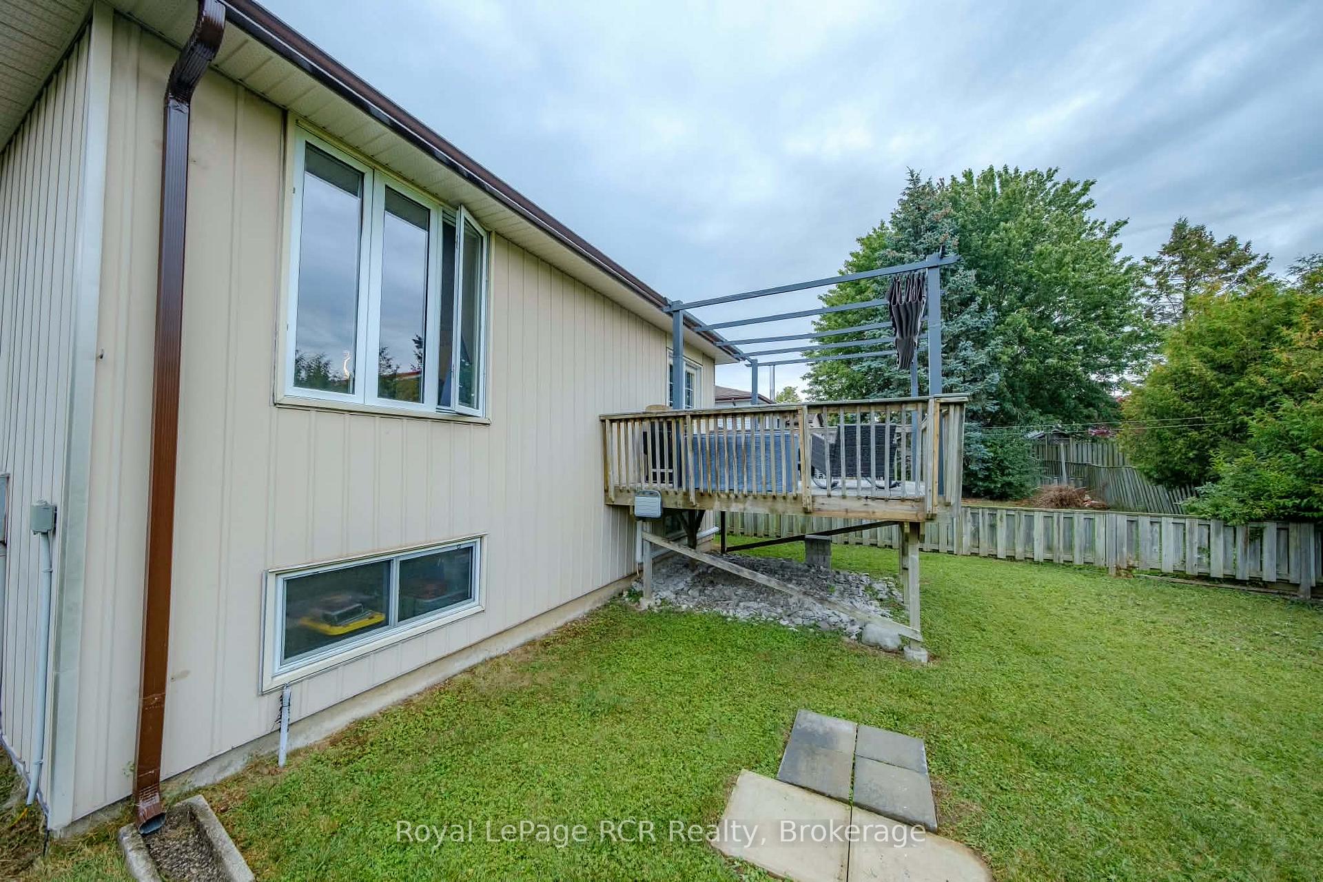 Photo 21 of 727 Johnston Crescent, Kincardine — HOMEH