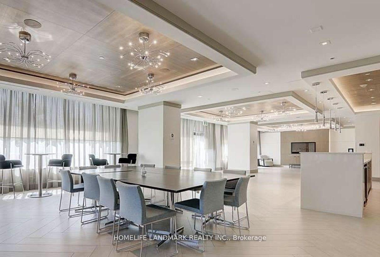 Photo 6 of Unit 123, 25 Water Walk Drive, Markham, Unionville — HOMEH