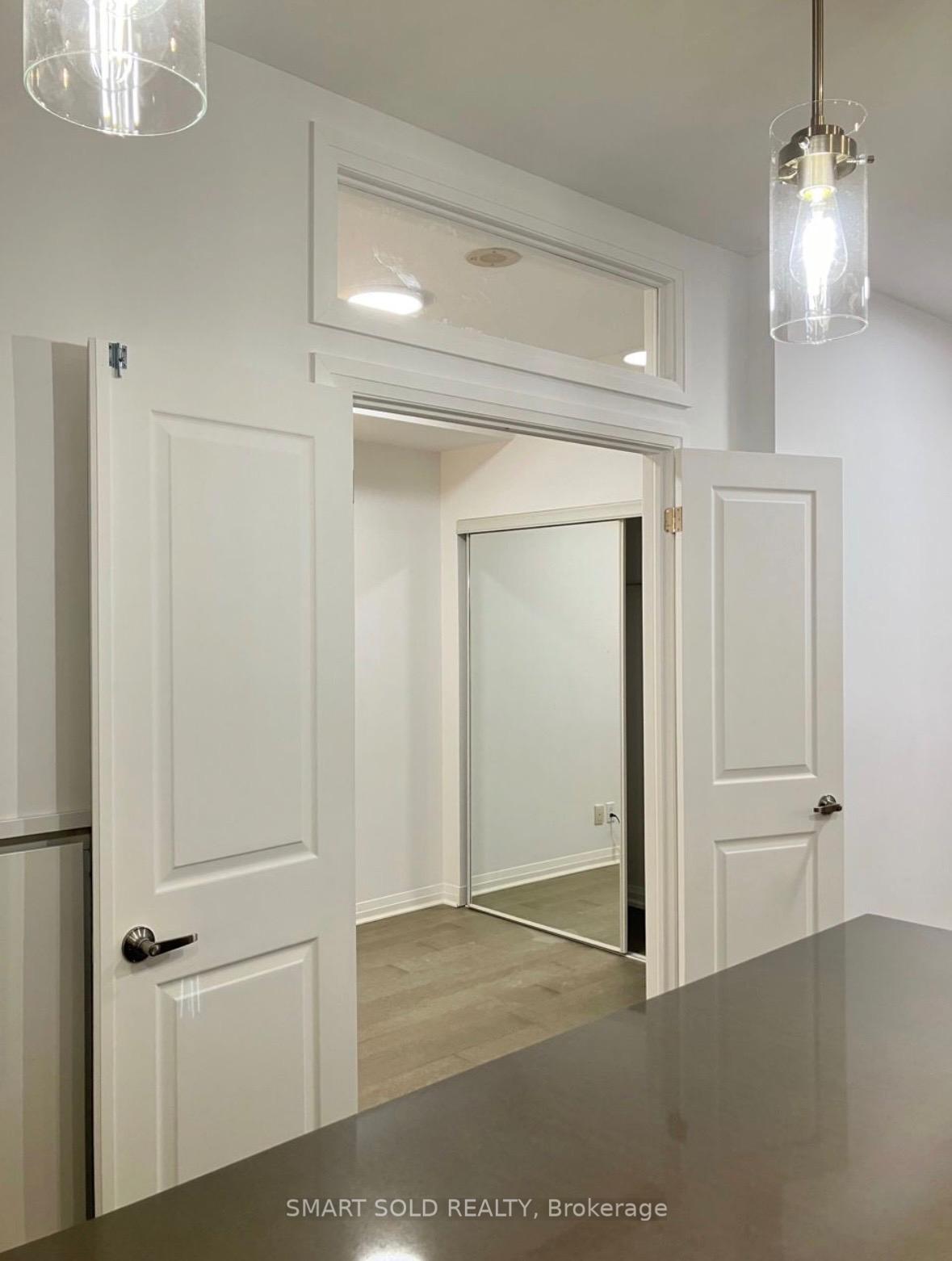 Photo 7 of Unit 415, 8 Mercer Street, Toronto, Waterfront Communities — HOMEH
