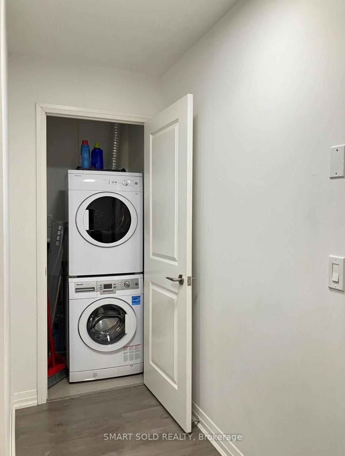 Photo 13 of Unit 415, 8 Mercer Street, Toronto, Waterfront Communities — HOMEH