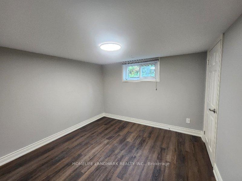 Photo 4 of 2042 Constance Drive, Oakville, Ford — HOMEH