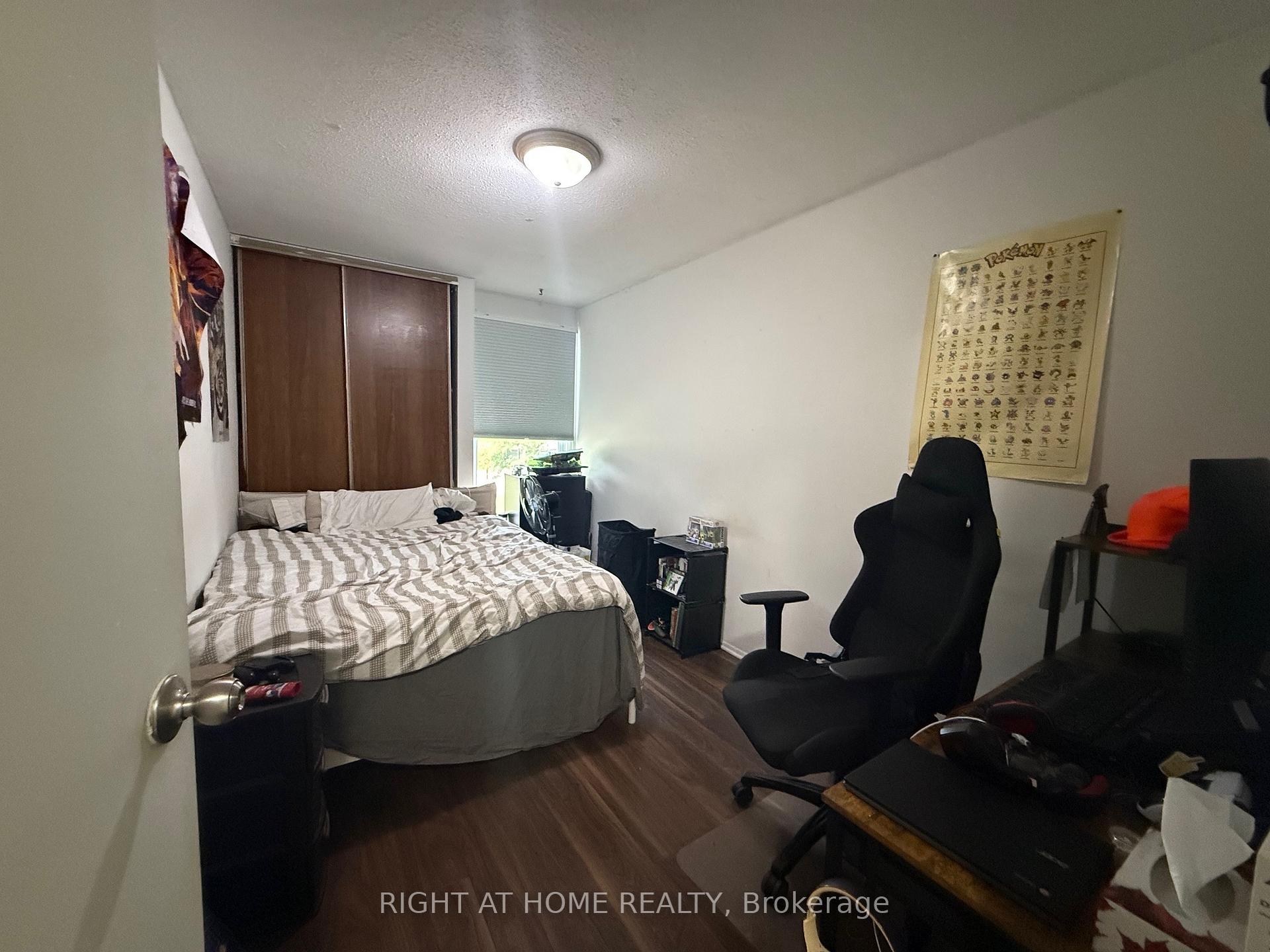 Photo 5 of Unit 124, 3445 Uplands Drive, Ottawa, Hunt Club — HOMEH