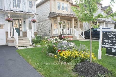 Photo 2 of 16 Steamer Drive, Whitby, Port Whitby — HOMEH