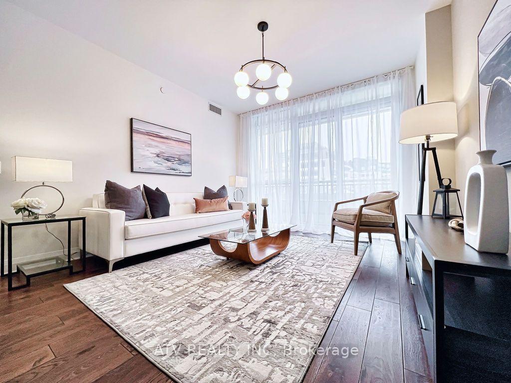 Photo 6 of Unit 506, 151 Avenue Road, Toronto, The Annex — HOMEH