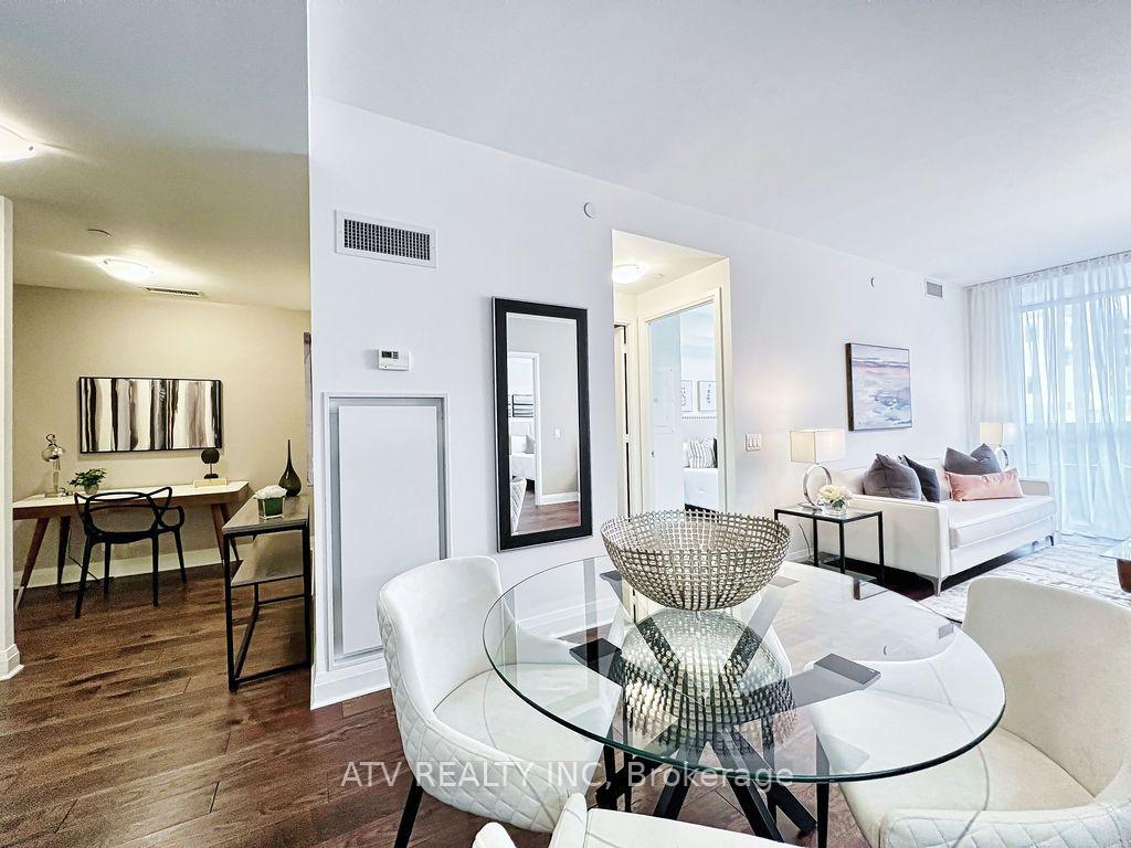Photo 10 of Unit 506, 151 Avenue Road, Toronto, The Annex — HOMEH
