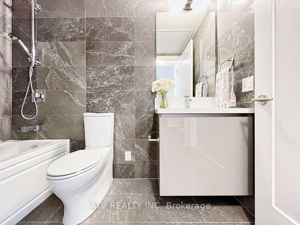 Photo 13 of Unit 506, 151 Avenue Road, Toronto, The Annex — HOMEH