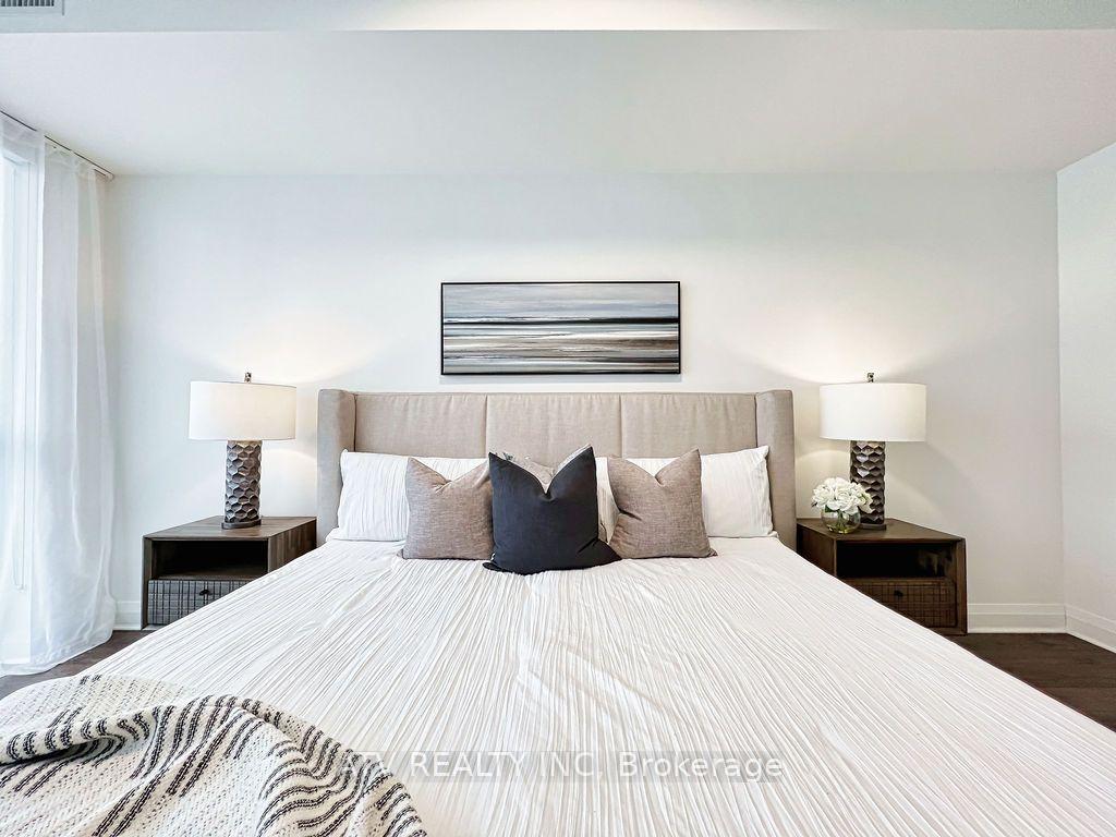 Photo 27 of Unit 506, 151 Avenue Road, Toronto, The Annex — HOMEH