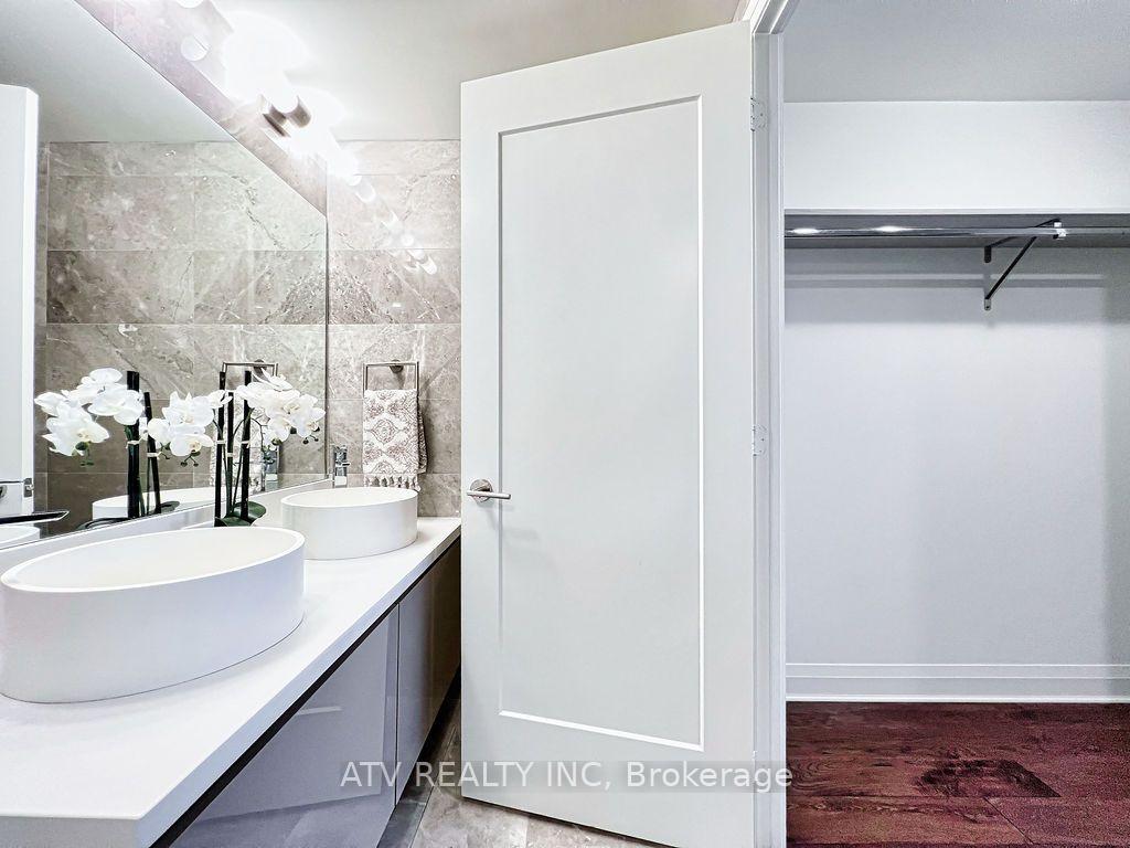 Photo 33 of Unit 506, 151 Avenue Road, Toronto, The Annex — HOMEH