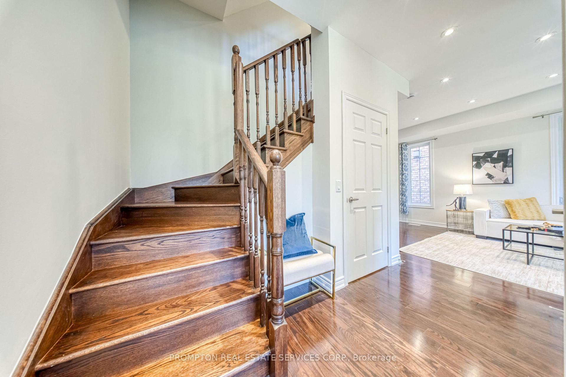 Photo 19 of 2762 Donald Cousens Parkway, Markham, Cornell — HOMEH