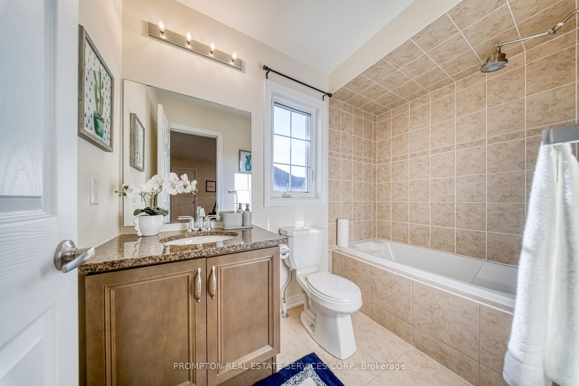 Photo 33 of 2762 Donald Cousens Parkway, Markham, Cornell — HOMEH