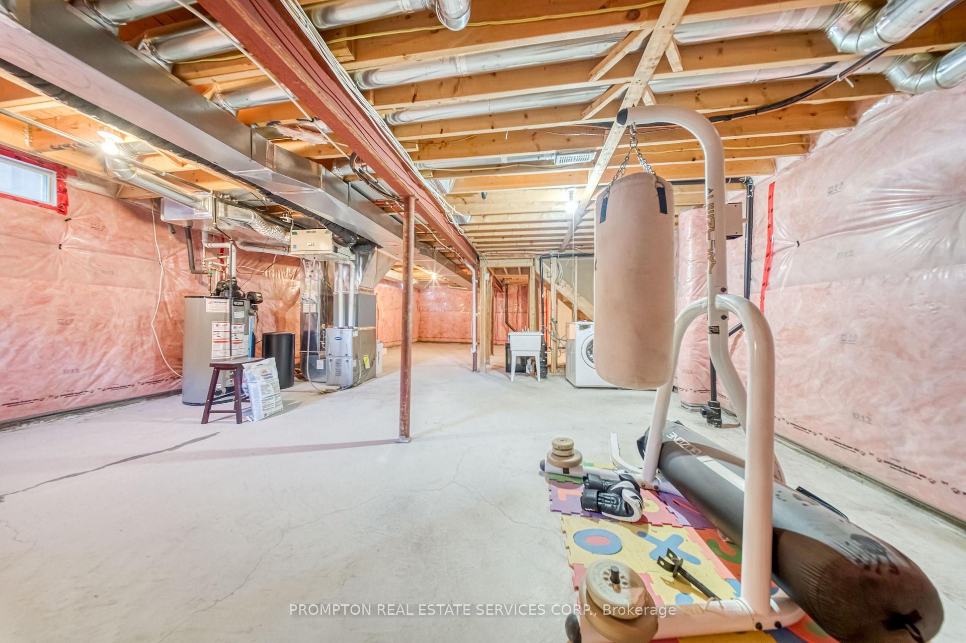 Photo 36 of 2762 Donald Cousens Parkway, Markham, Cornell — HOMEH