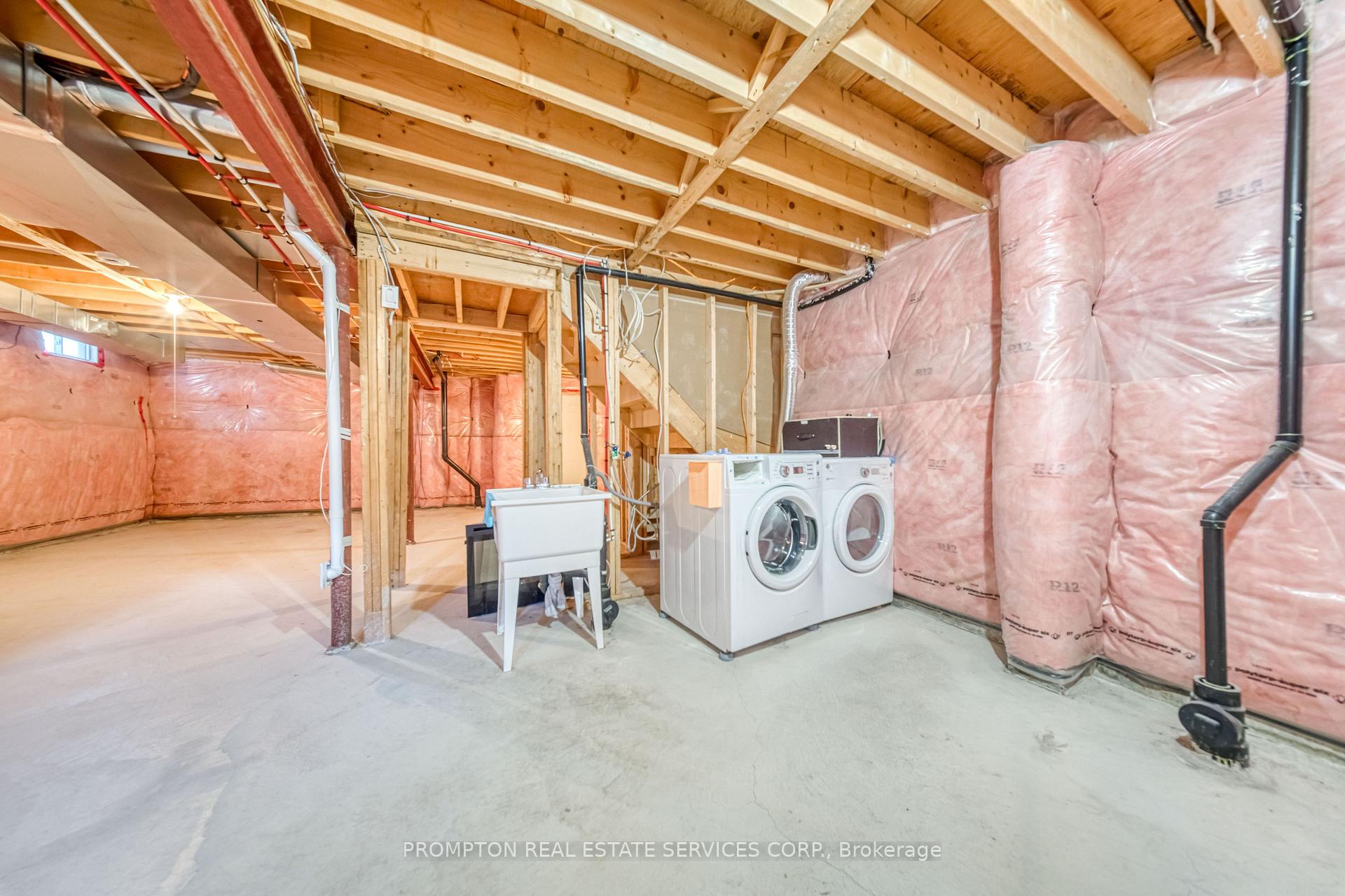 Photo 37 of 2762 Donald Cousens Parkway, Markham, Cornell — HOMEH