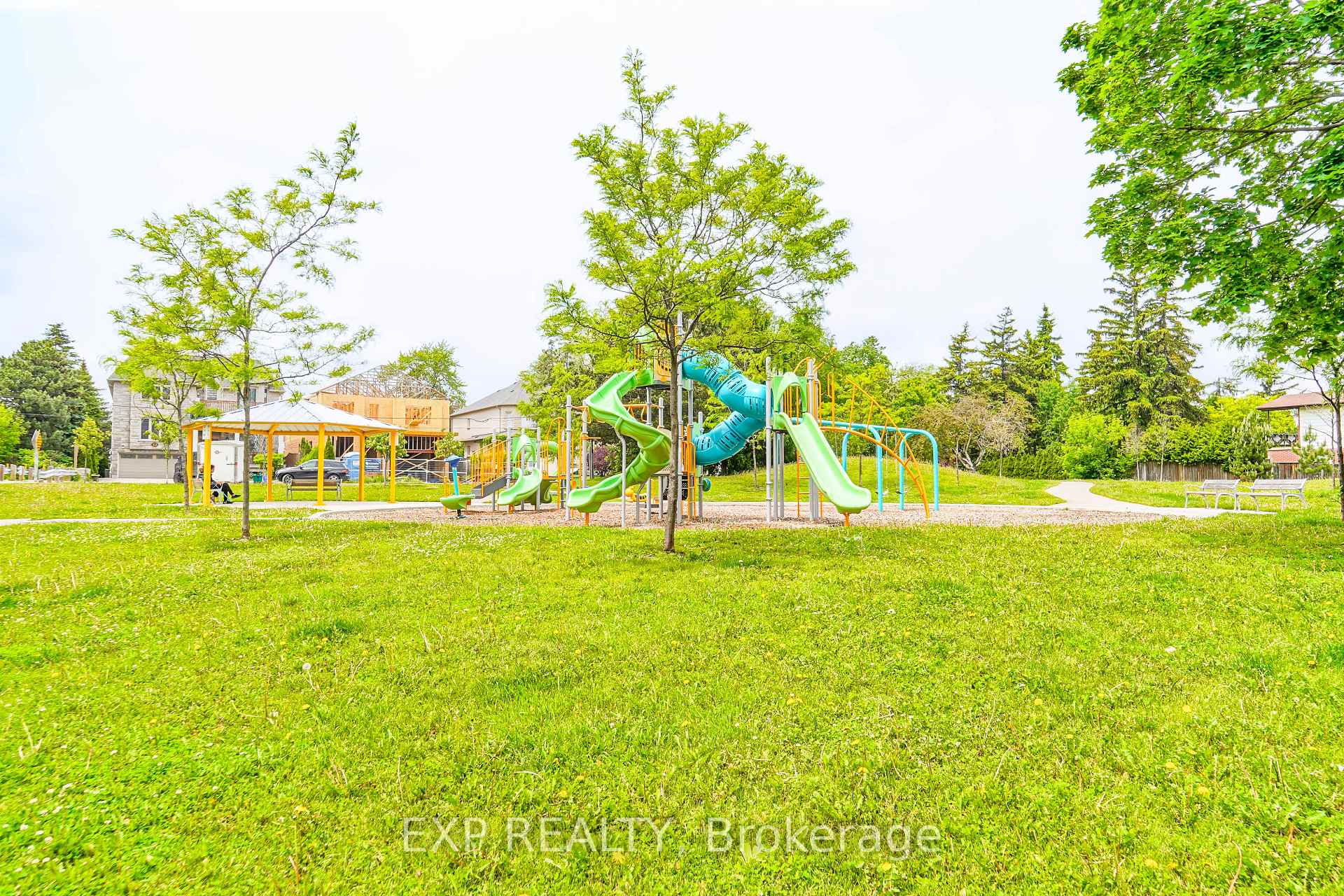 Photo 6 of Unit 908, 376 Highway 7 Street E, Richmond Hill, Doncrest — HOMEH