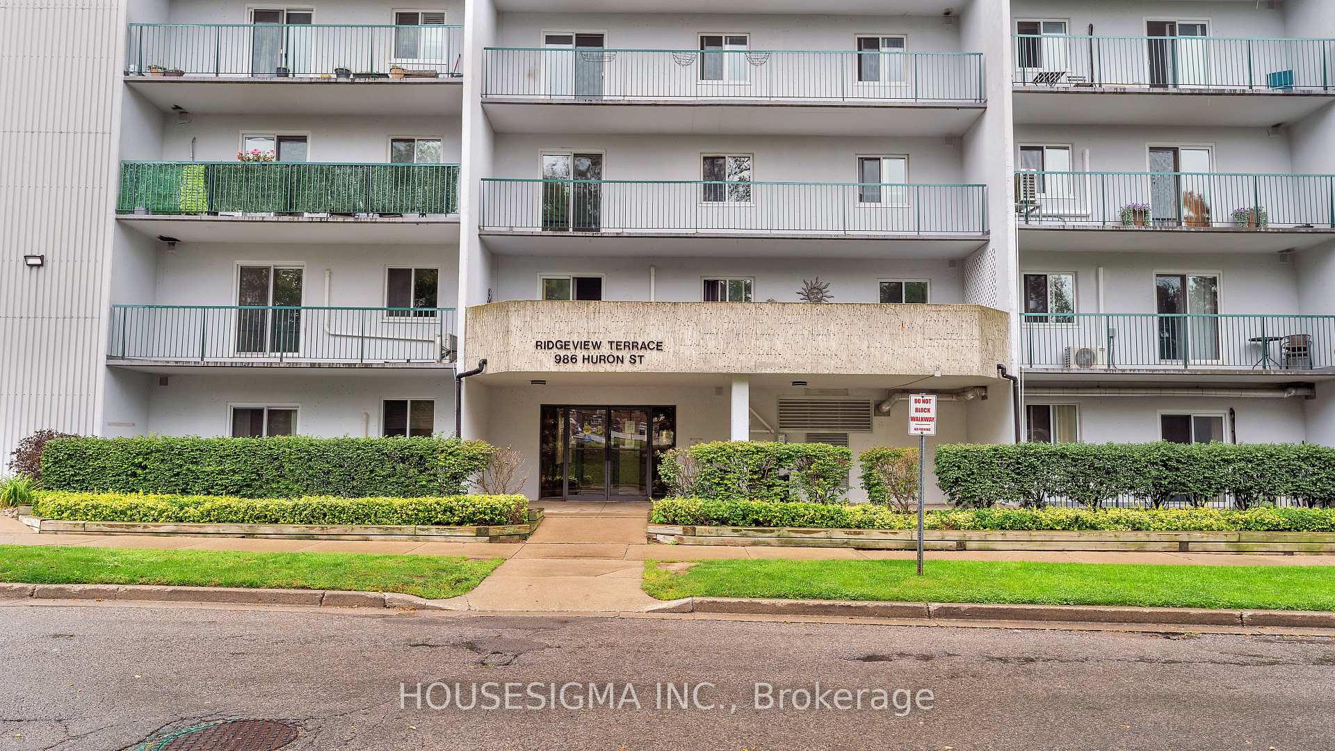 Photo 2 of Unit 201, 986 Huron Street, London, East A — HOMEH