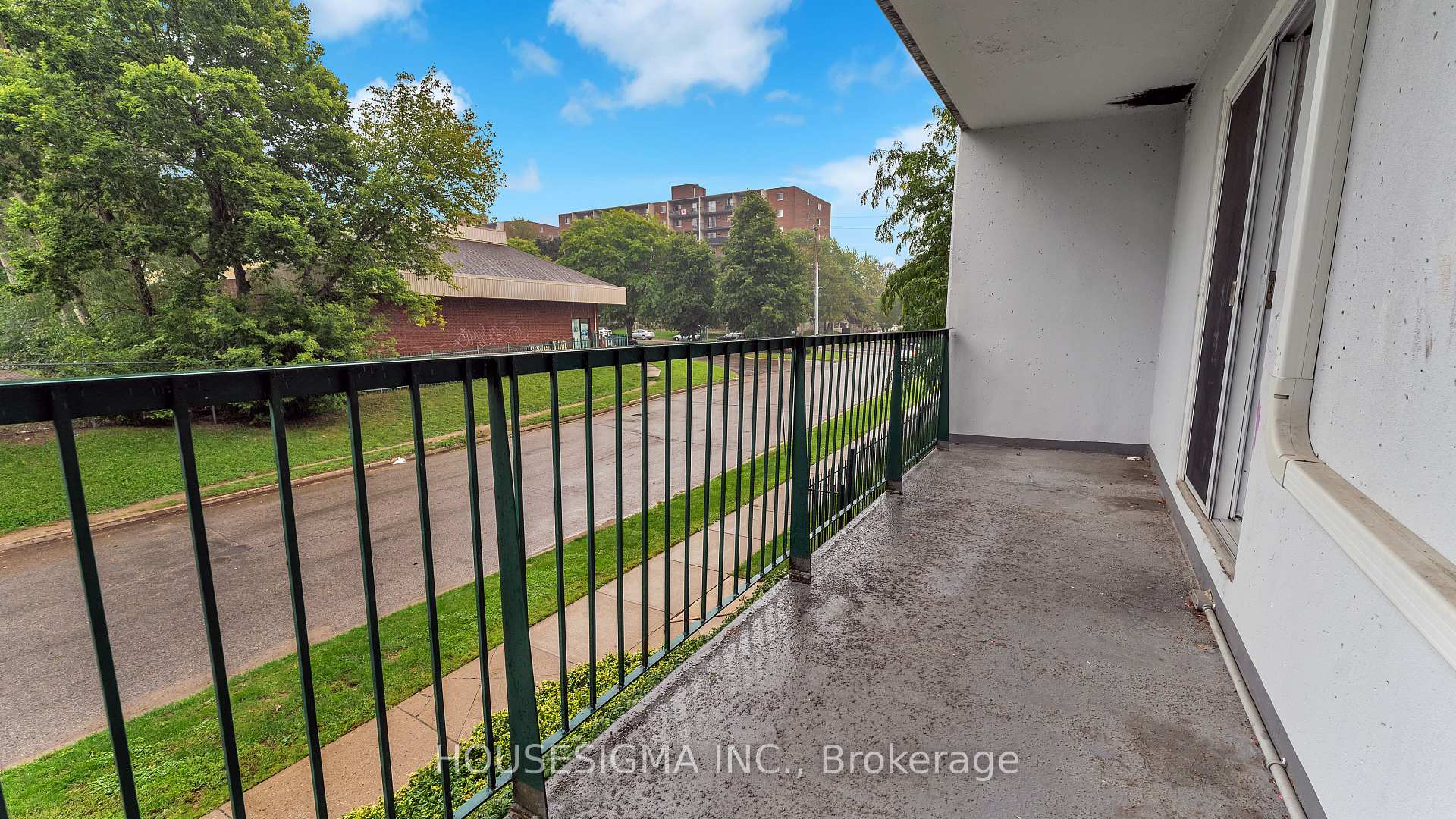 Photo 17 of Unit 201, 986 Huron Street, London, East A — HOMEH