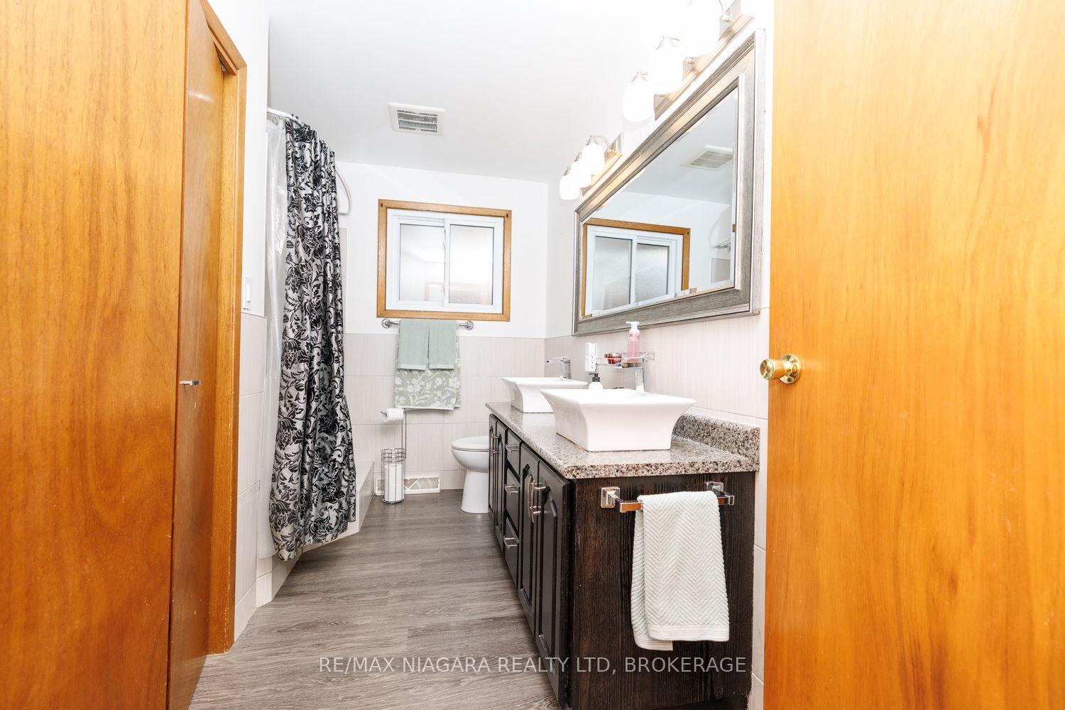Photo 11 of 121 Garon Avenue, Welland, Lincoln/Crowland — HOMEH