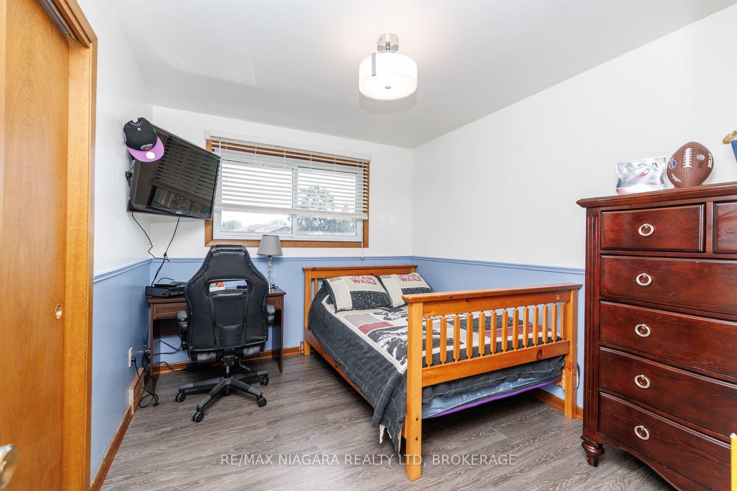 Photo 17 of 121 Garon Avenue, Welland, Lincoln/Crowland — HOMEH
