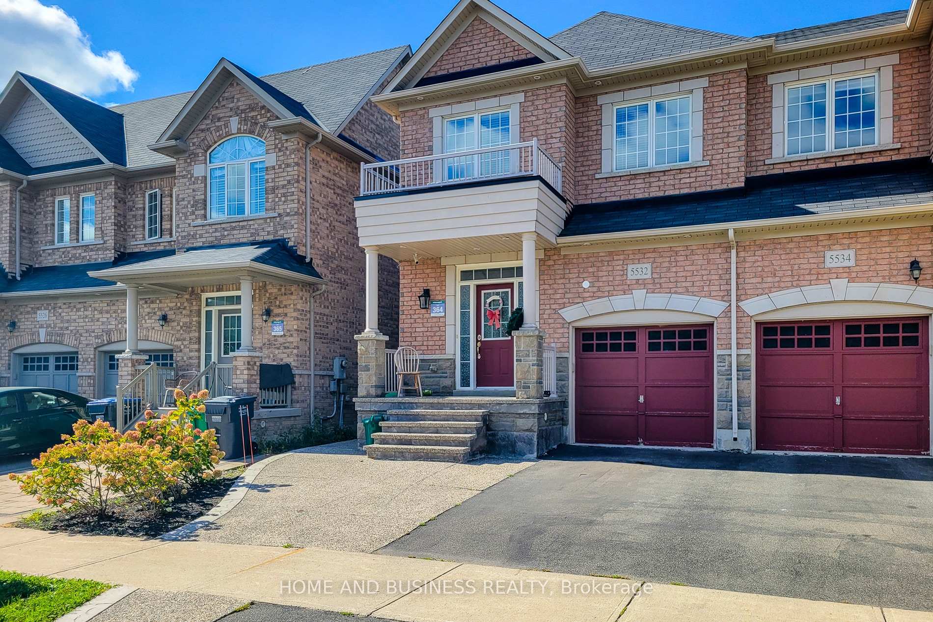 Photo 3 of 5532 Meadowcrest Avenue, Mississauga, Churchill Meadows — HOMEH